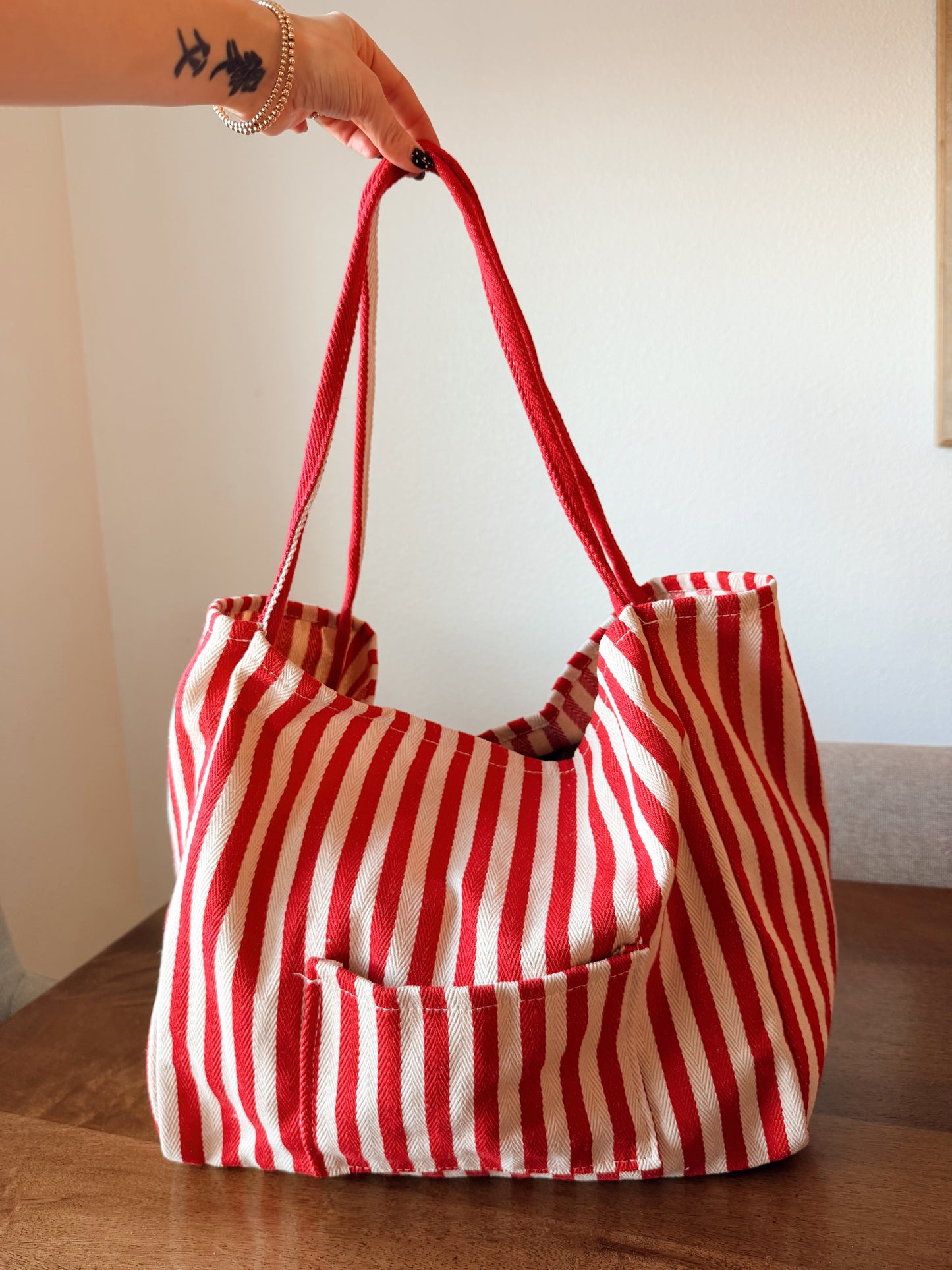 THE FARMERS MARKET TOTE