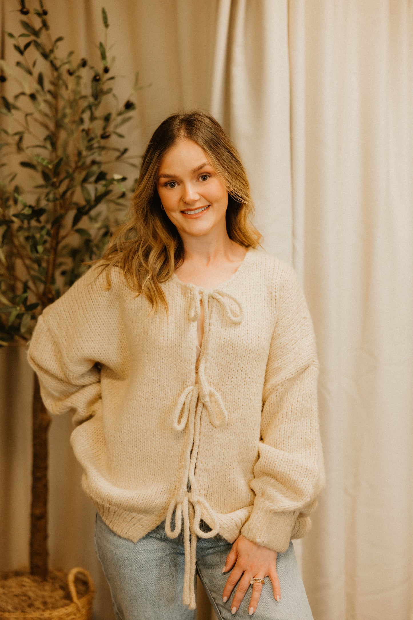 THE SANDSTONE KNIT CARDIGAN