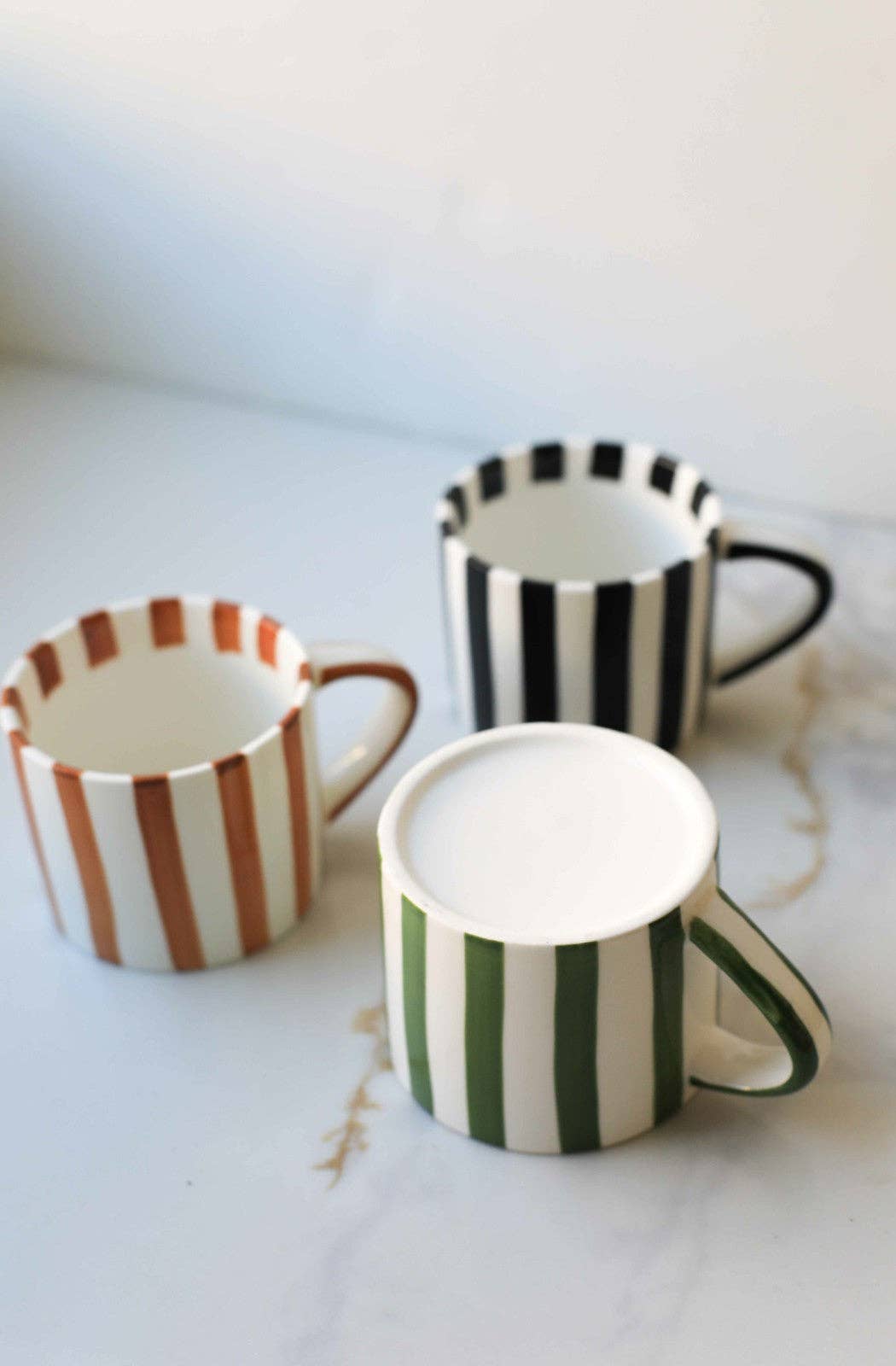 THE SIMPLE STRIPED MUG