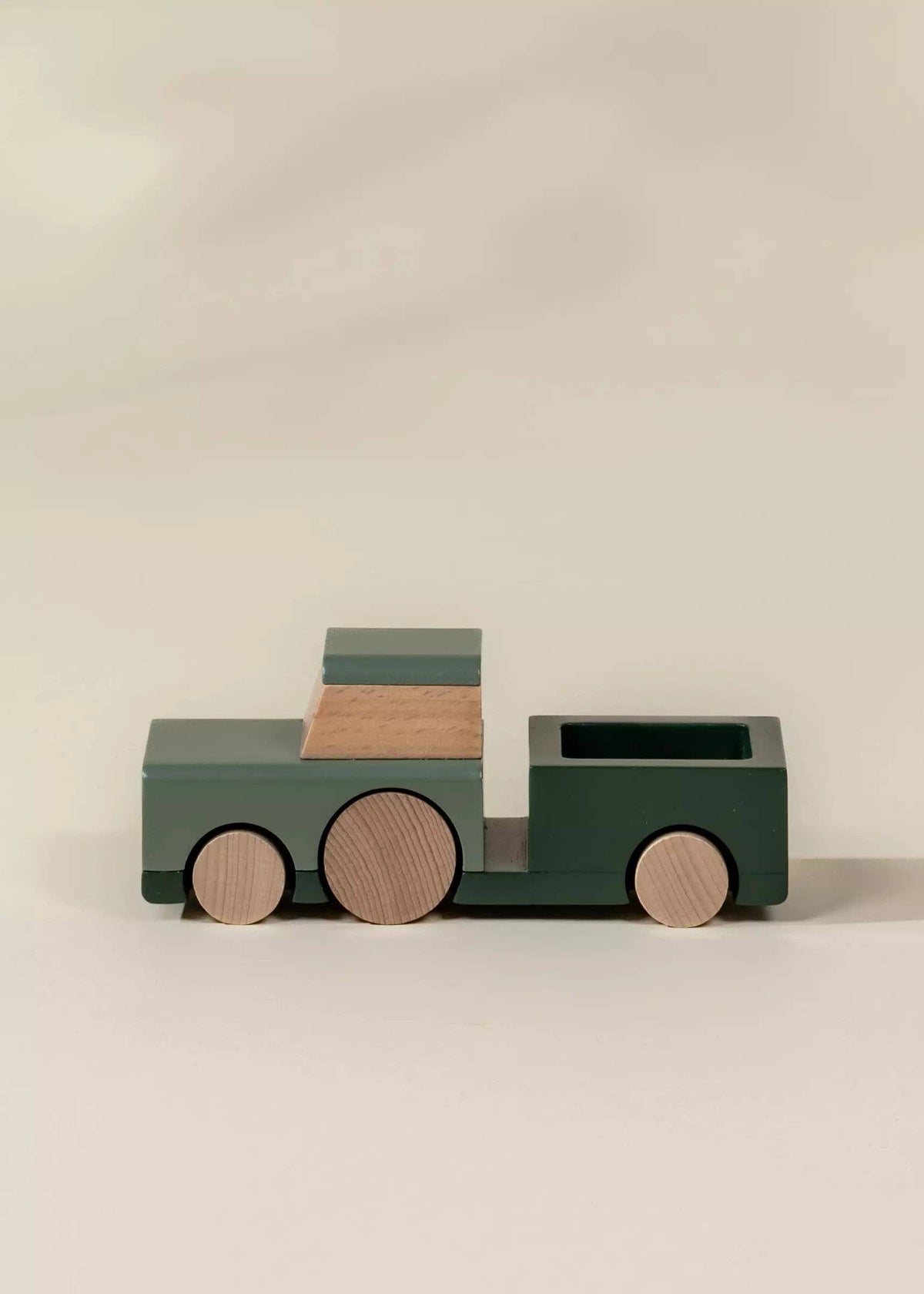 THE WOODEN VEHICLE - FARM TRACTOR