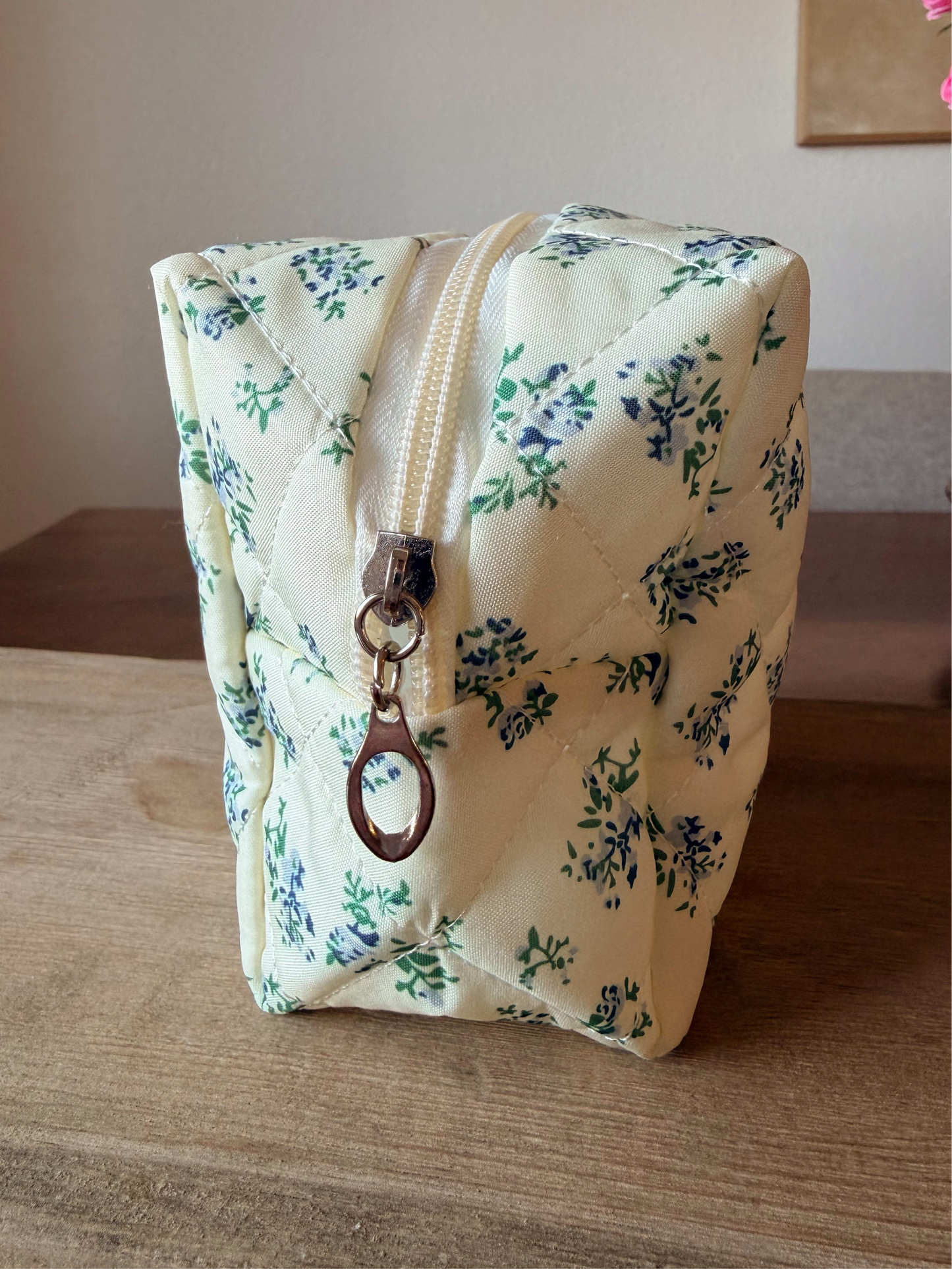COTTAGE BLOOM POUCH