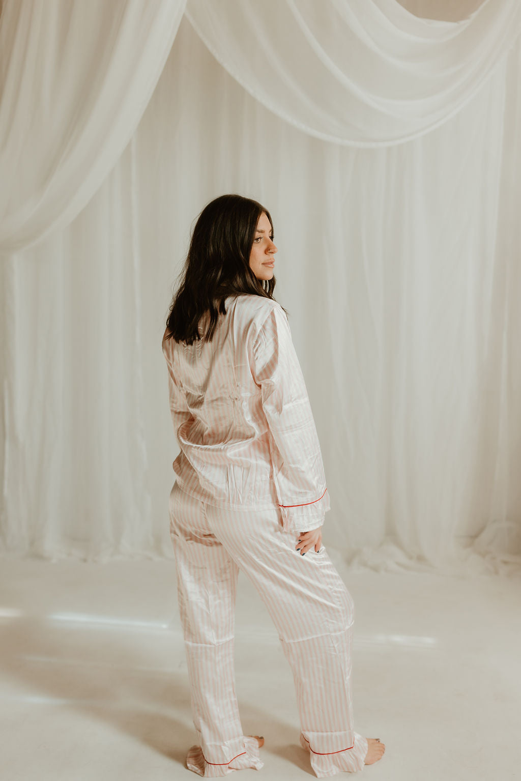 THE LOVE NOTE SATIN SET