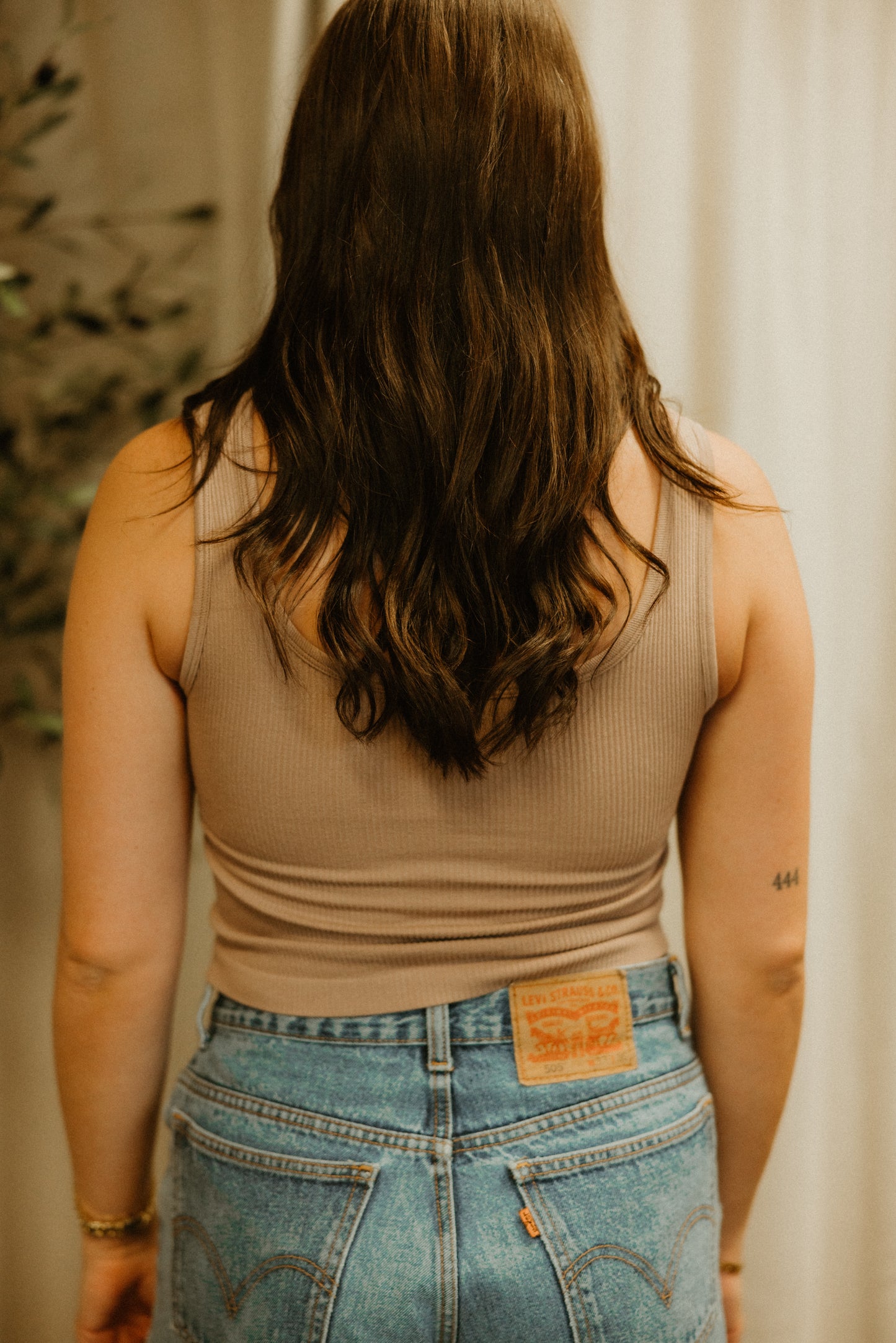 THE BRA FREE SCOOP NECK
