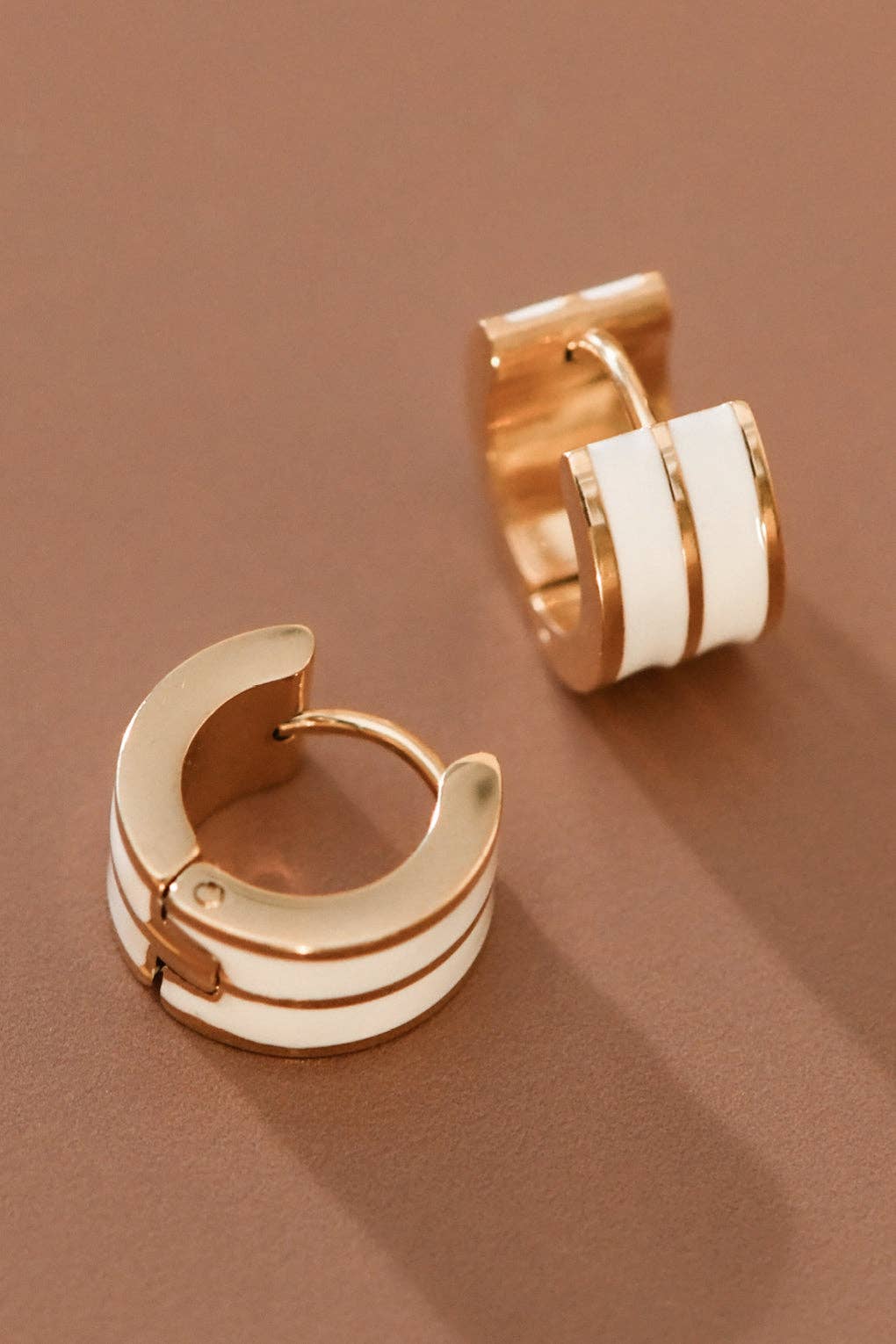 GOLD EARRINGS - XIII