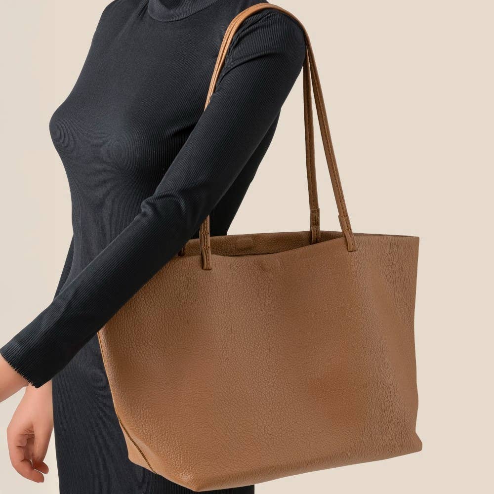 THE EVERYDAY CARRYALL TOTE