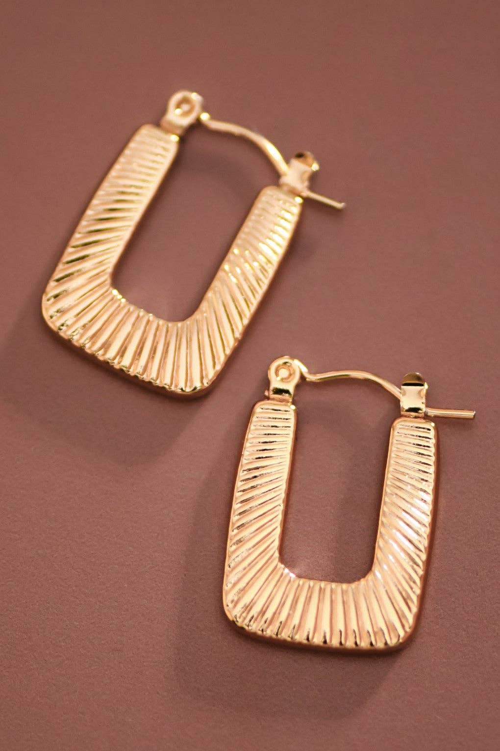 GOLD EARRINGS - V