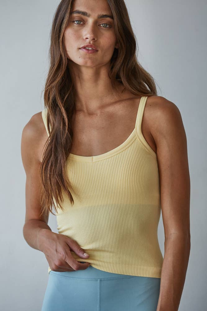 THE BRA FREE V-NECK