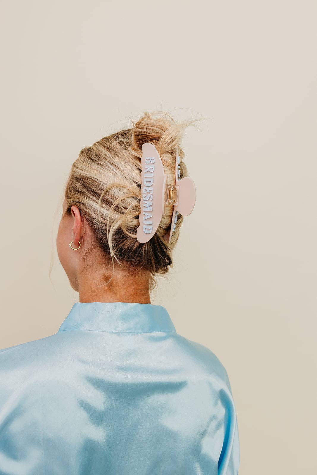 THE BRIDESMAID CLAW