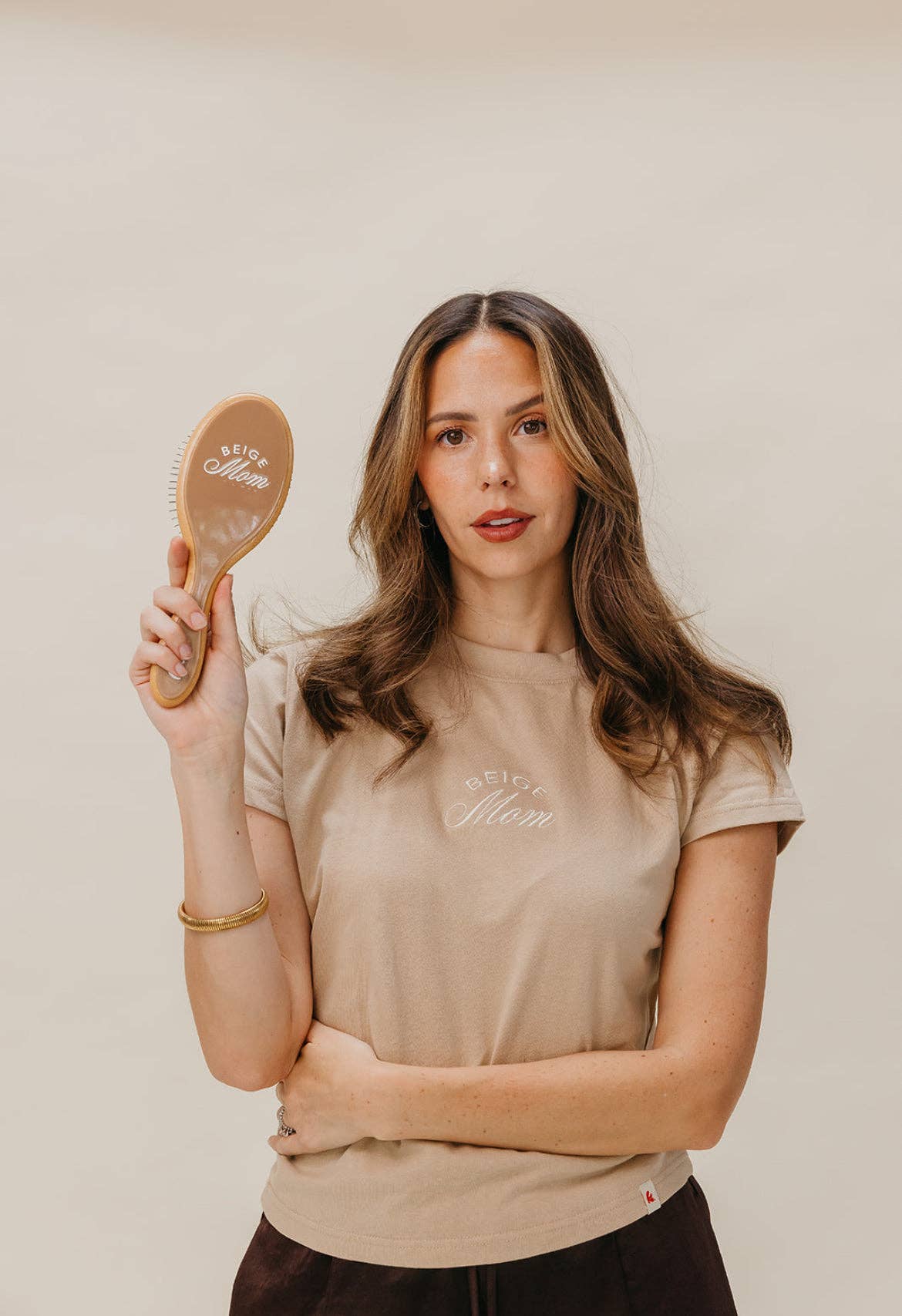 THE BEIGE MOM HAIR BRUSH + MIDI CLAW SET