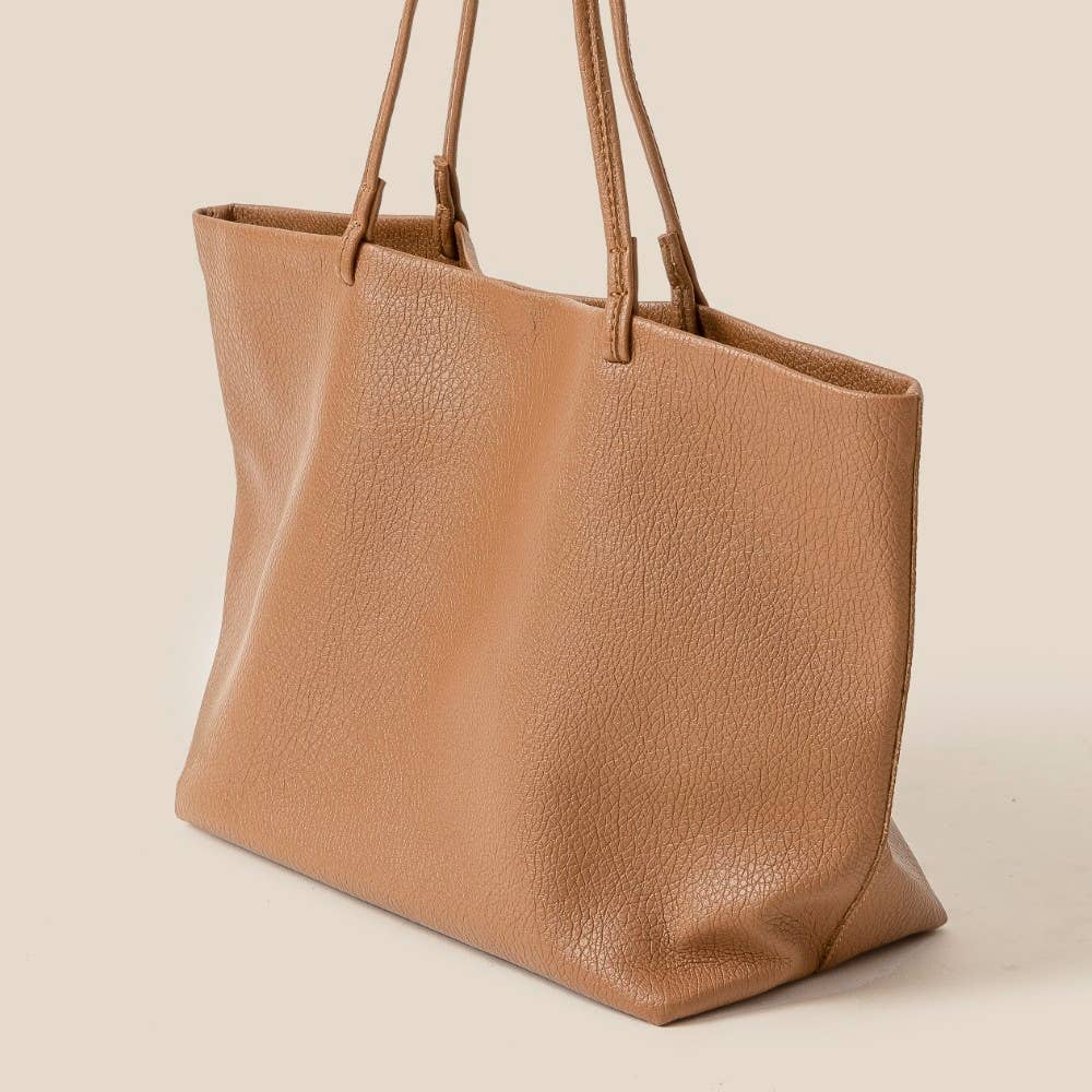 THE EVERYDAY CARRYALL TOTE