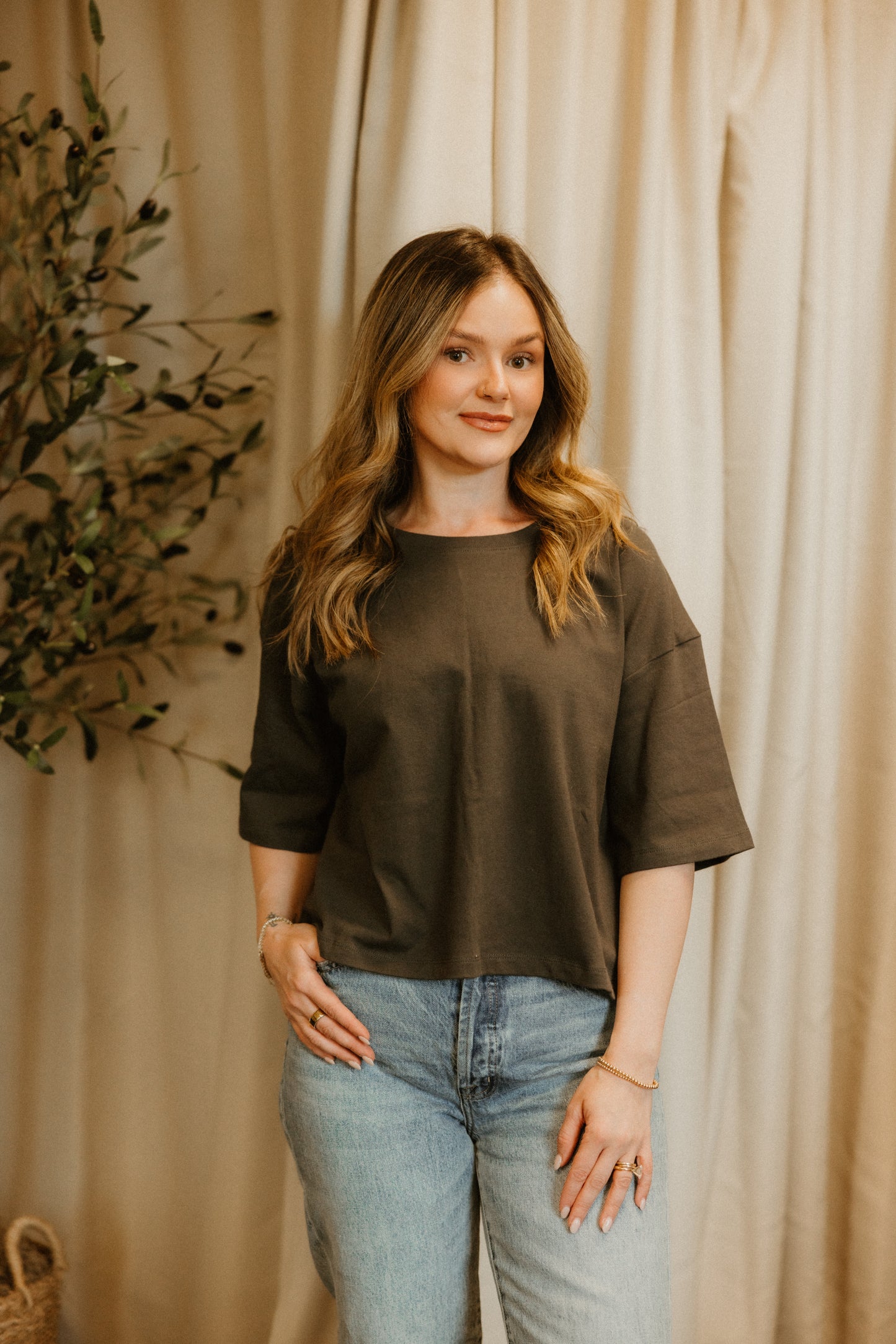 THE EASY LIVING TEE