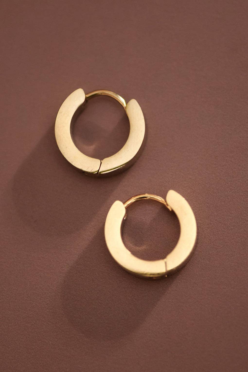 GOLD EARRINGS - X