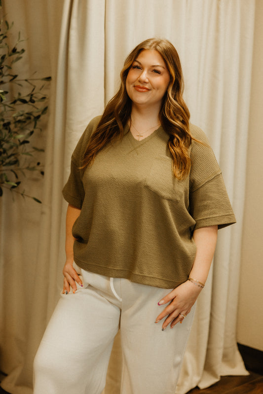 THE OLIVE STREET RIBBED TOP