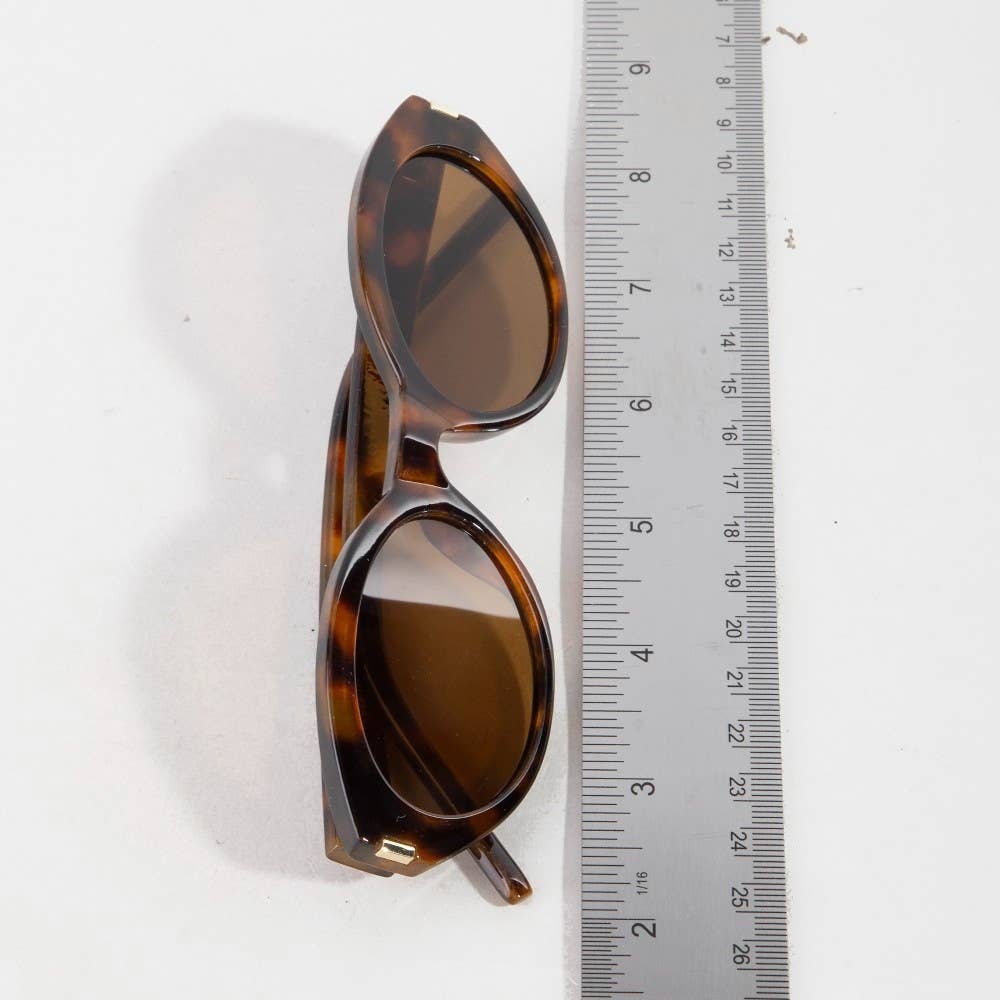 THE SOHO OVAL SUNNIES