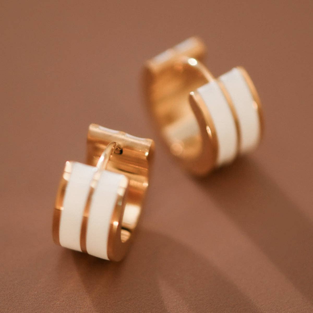 GOLD EARRINGS - XIII