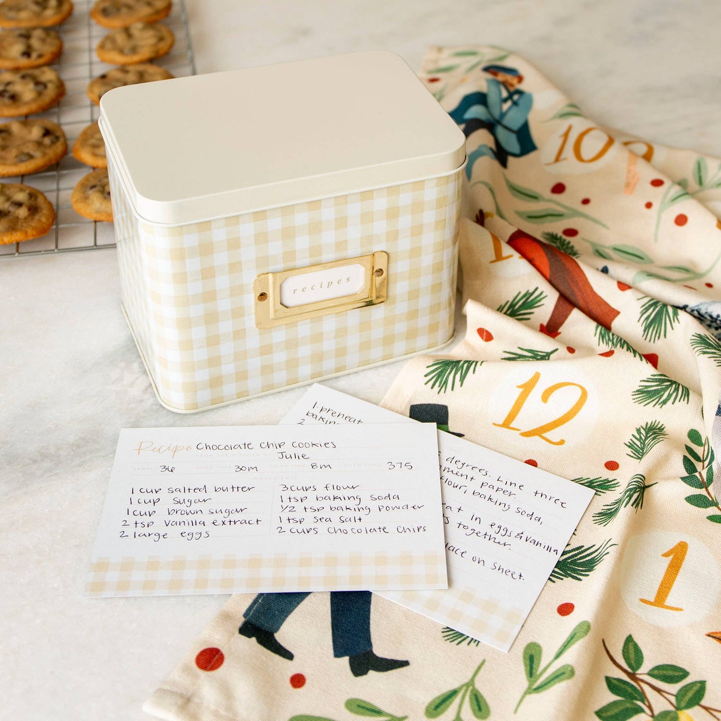 THE GINGHAM RECIPE TIN BOX