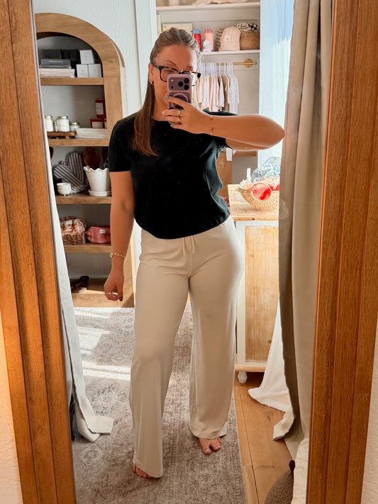 THE EVERYDAY NYLON PANT