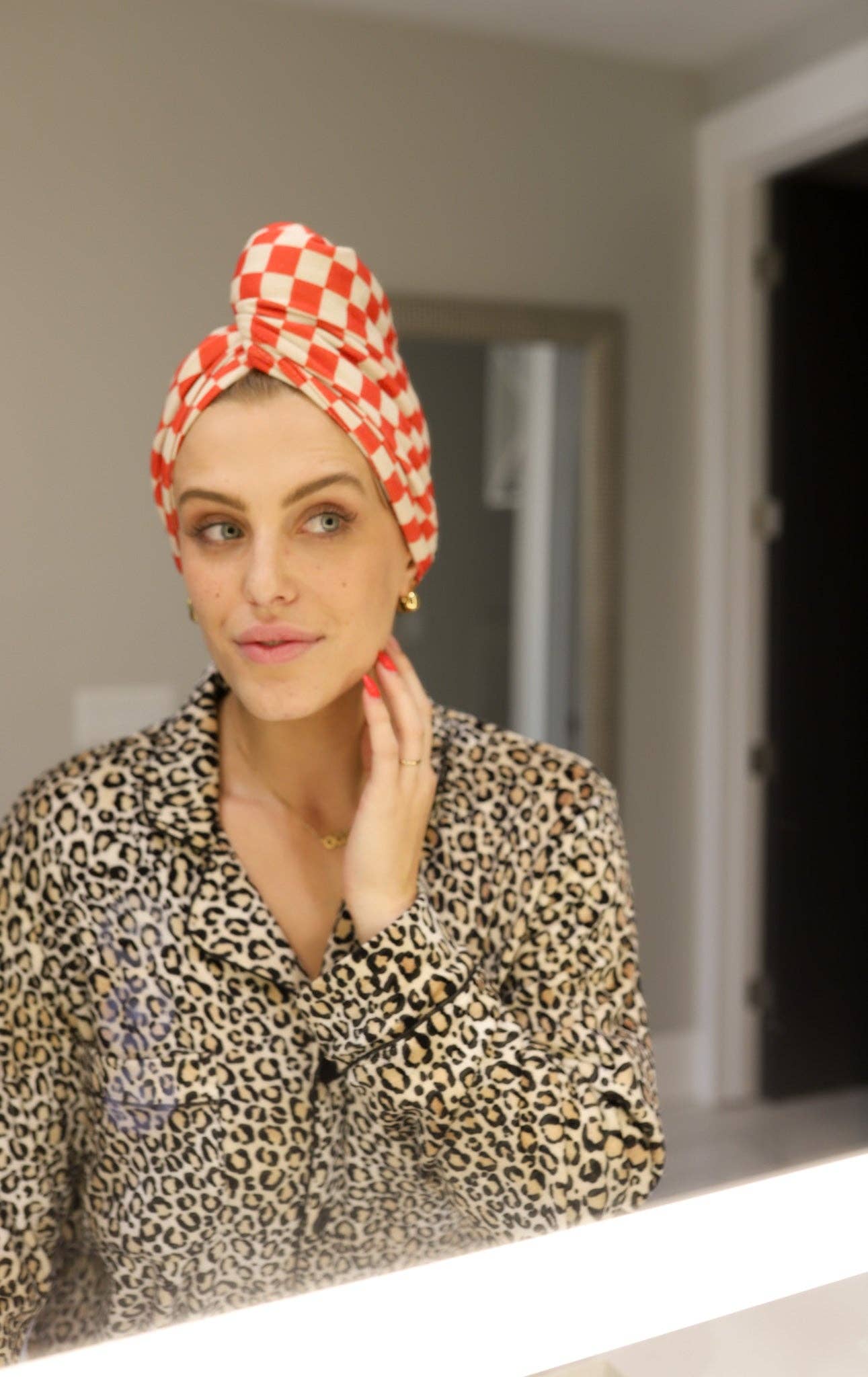 THE HAIR WRAP TOWEL