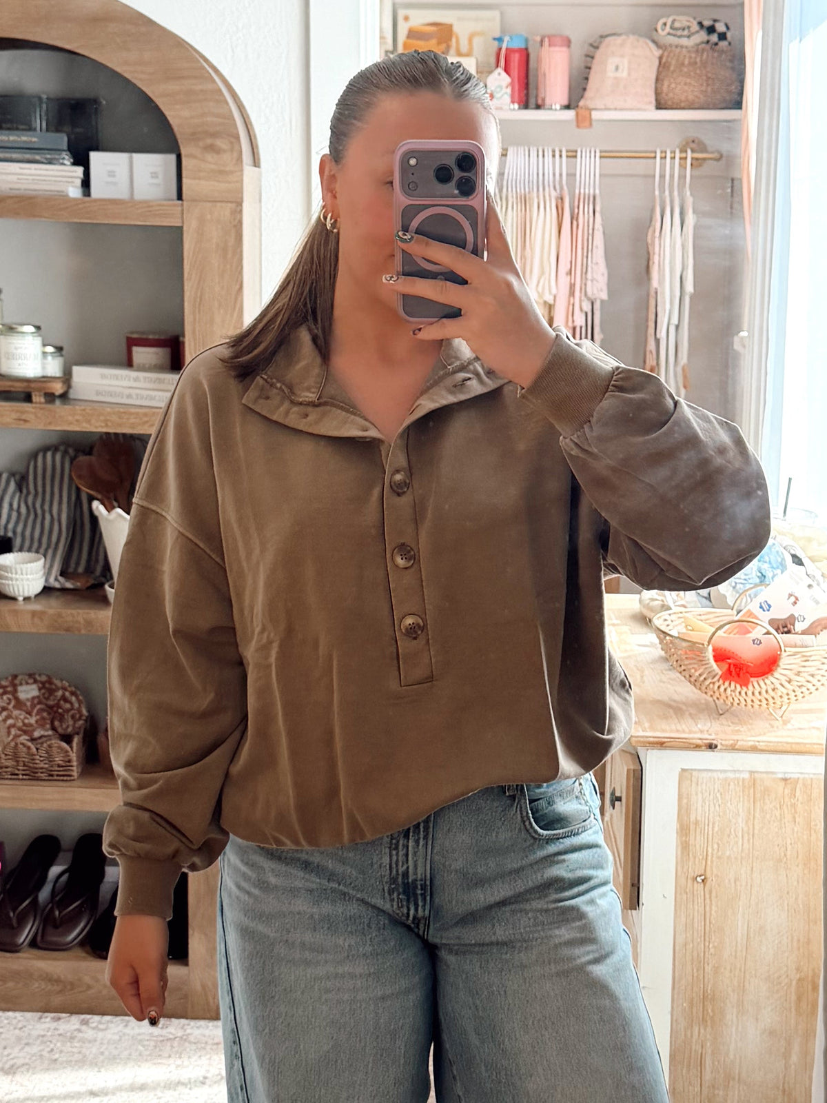 THE WESLEY BUTTON PULLOVER