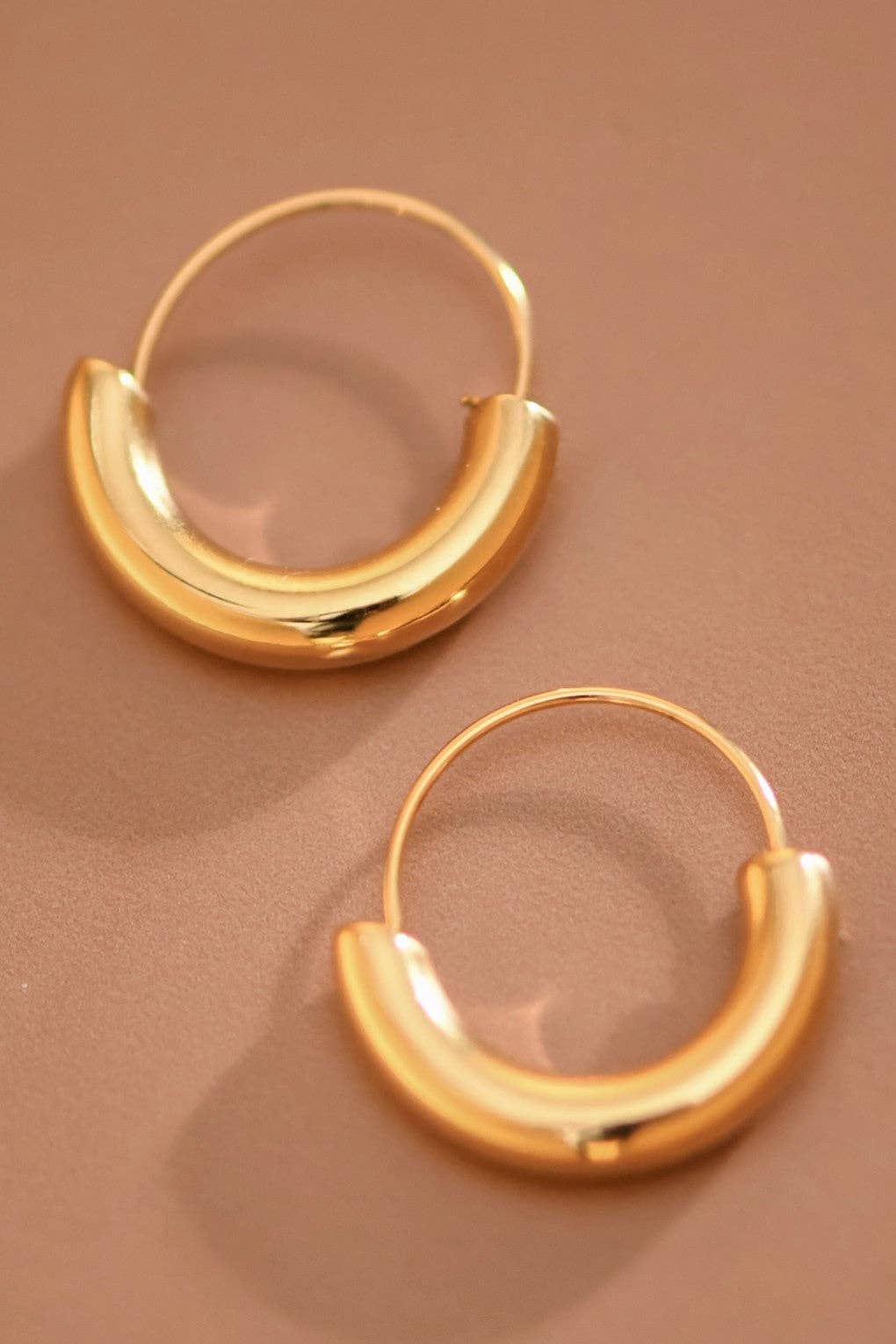 GOLD EARRINGS - VI