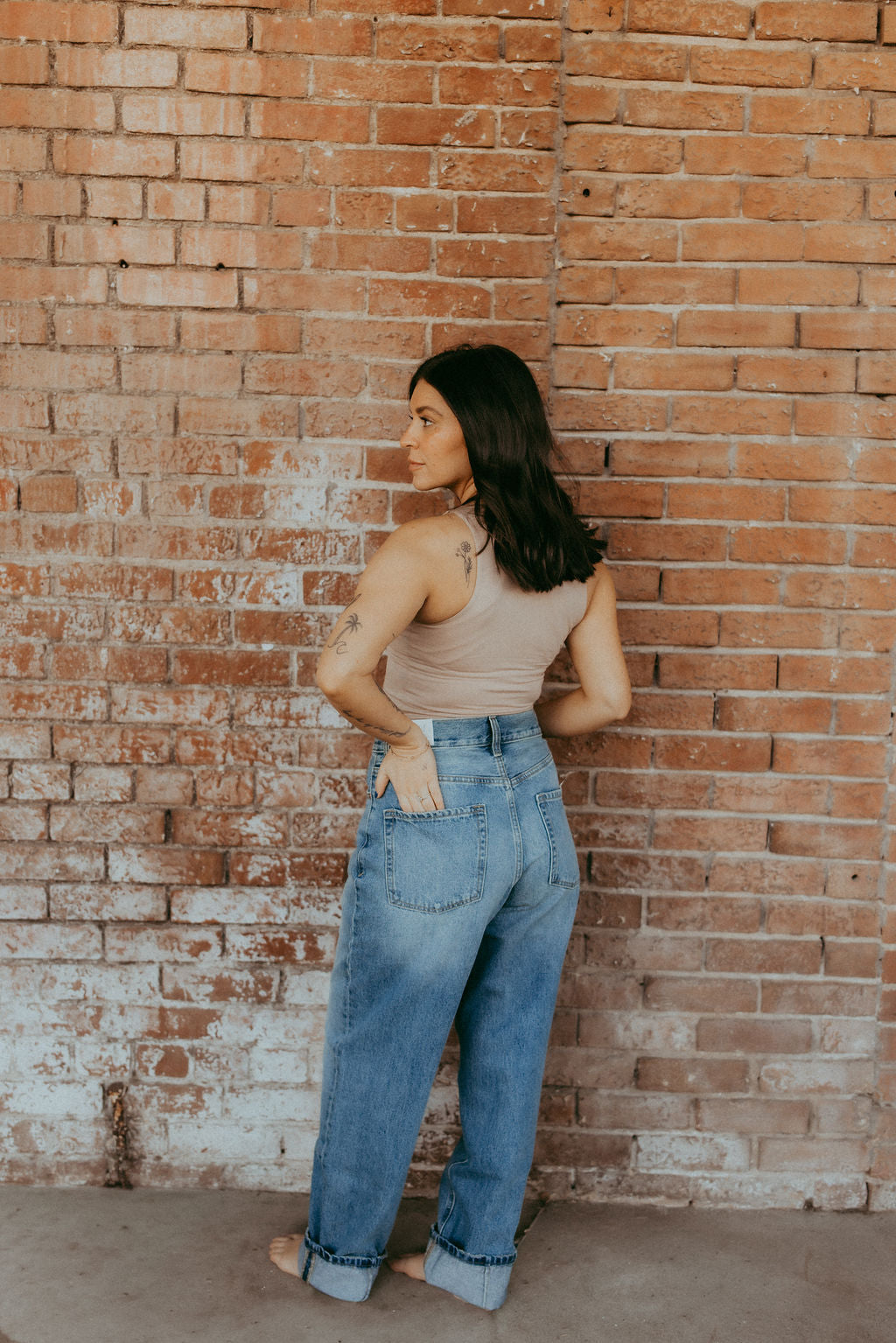 THE WILLOW JEAN - TAPERED MID RISE BAGGY JEANS