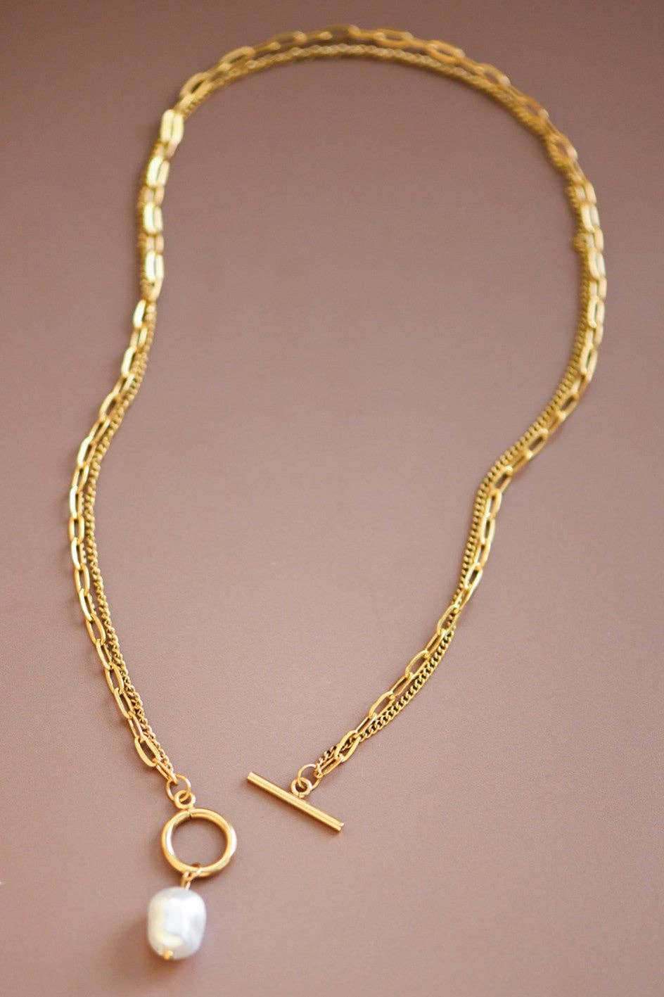 DOUBLE LAYERED PEARL PENDANT NECKLACE