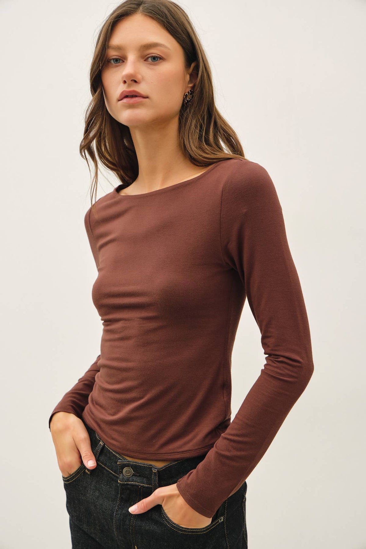 THE EVERYDAY CROPPED BOATNECK