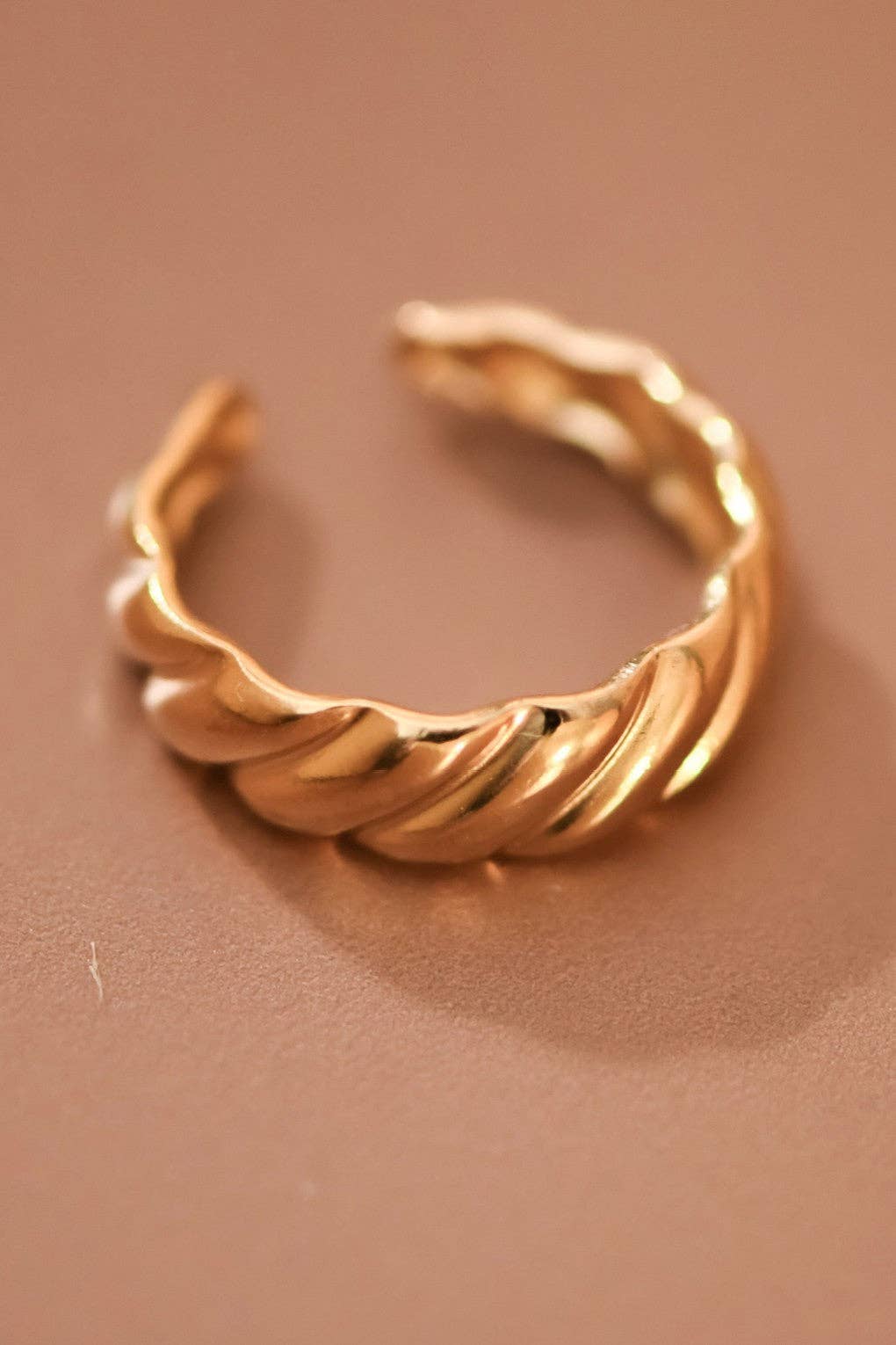 GOLD RING - I