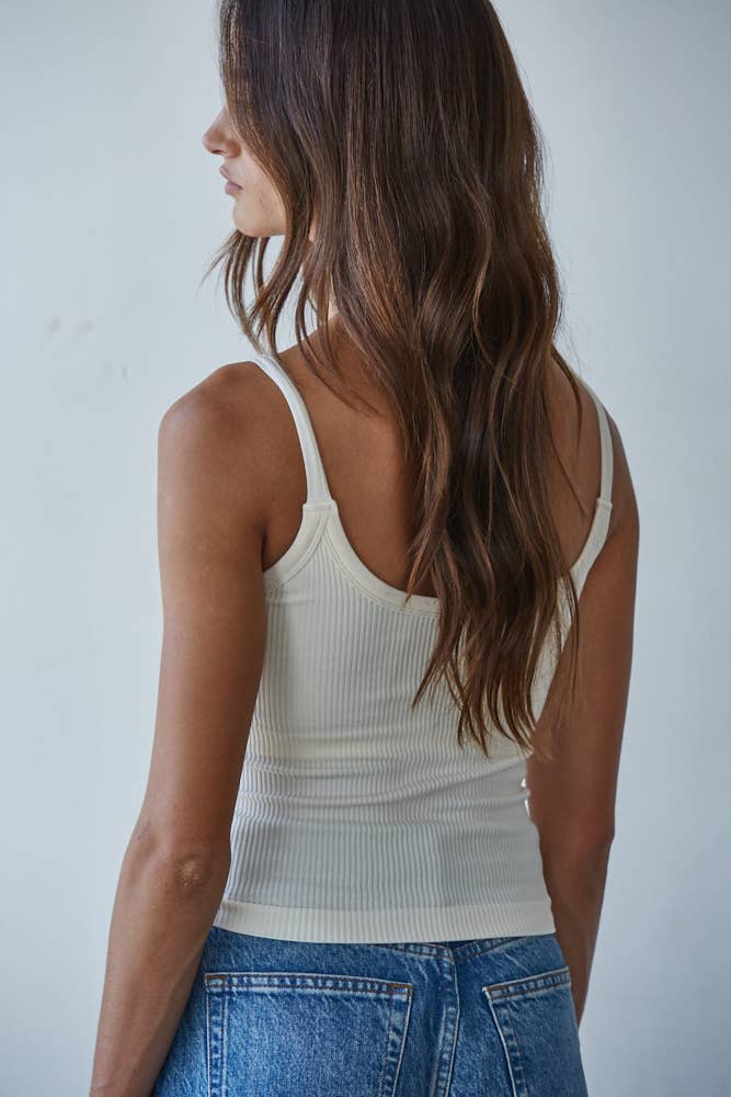 THE BRA FREE V-NECK