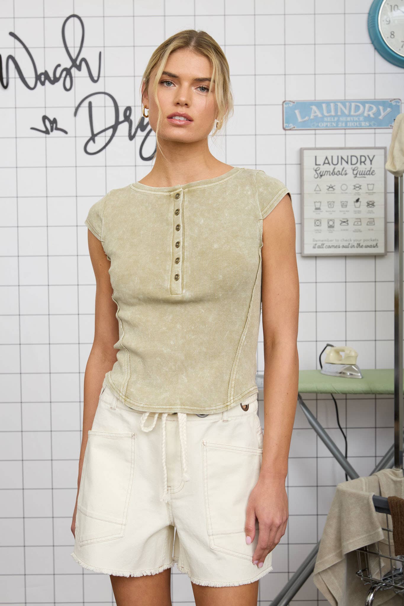 THE MESA HENLEY TOP