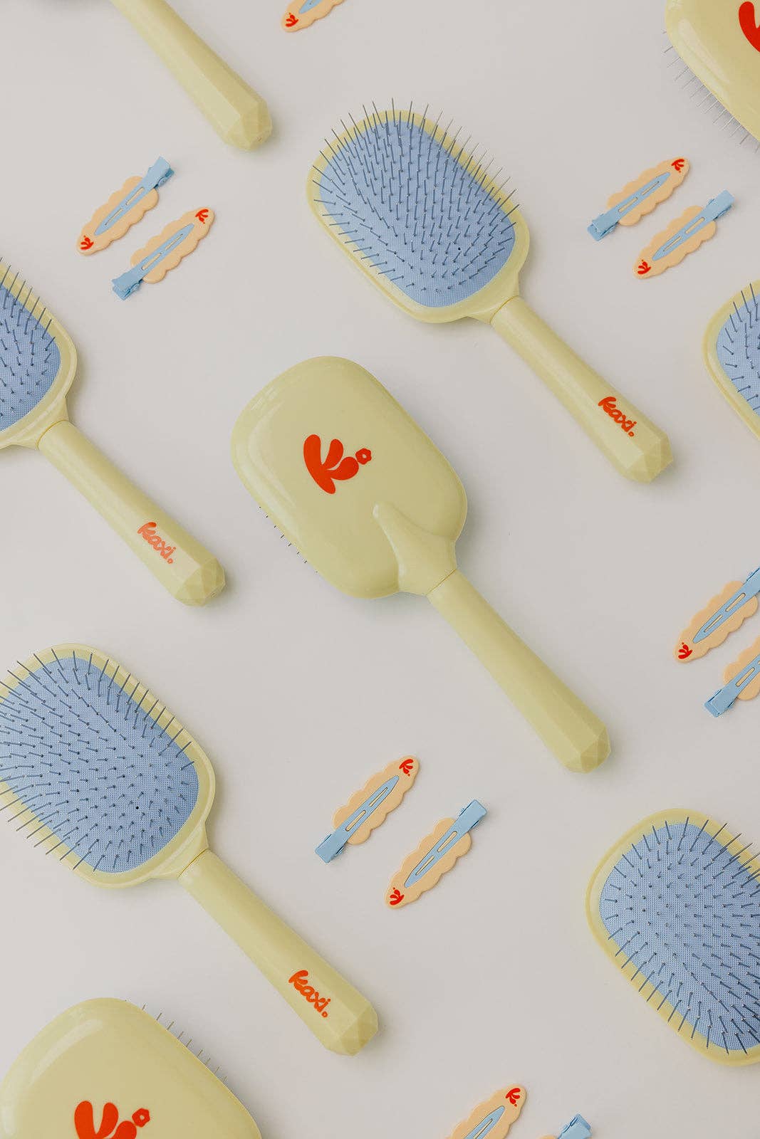 THE SCALP TO ENDS BRUSH