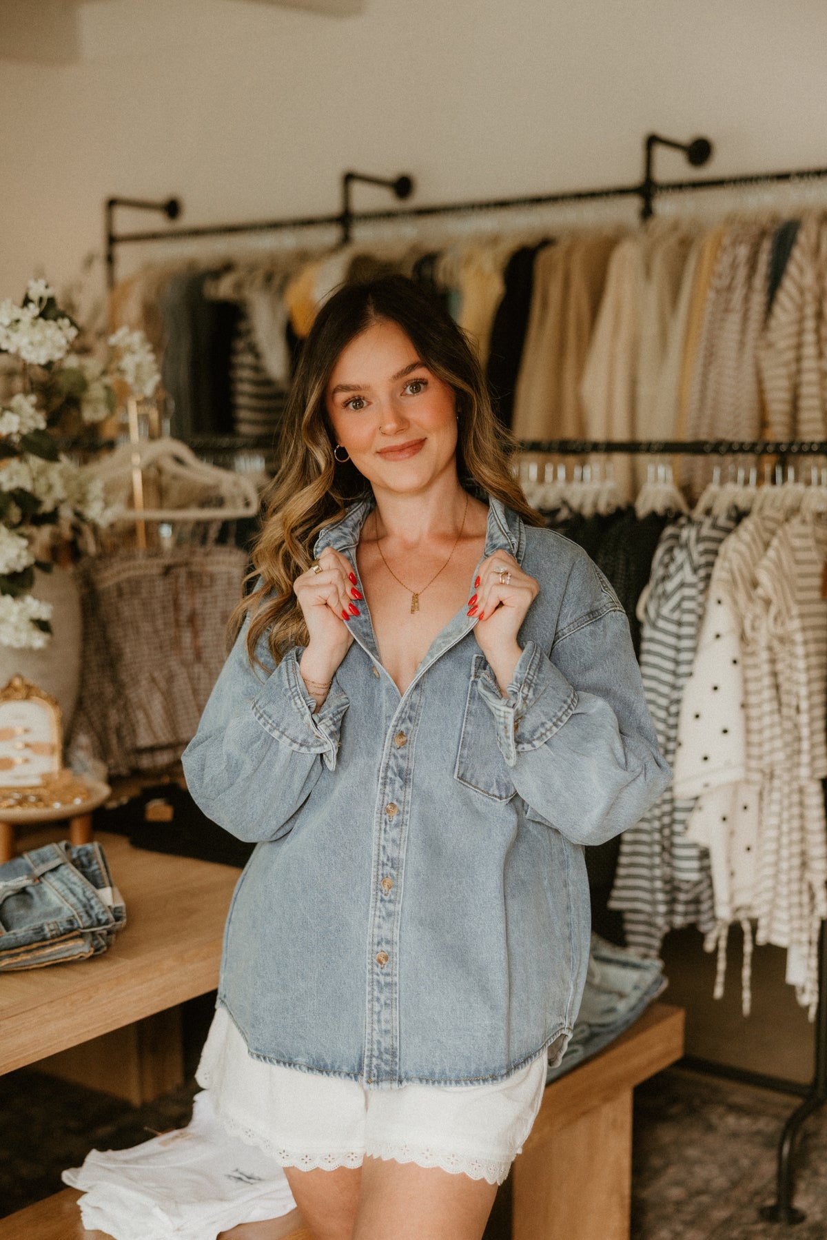 THE WASHED DENIM BUTTON DOWN
