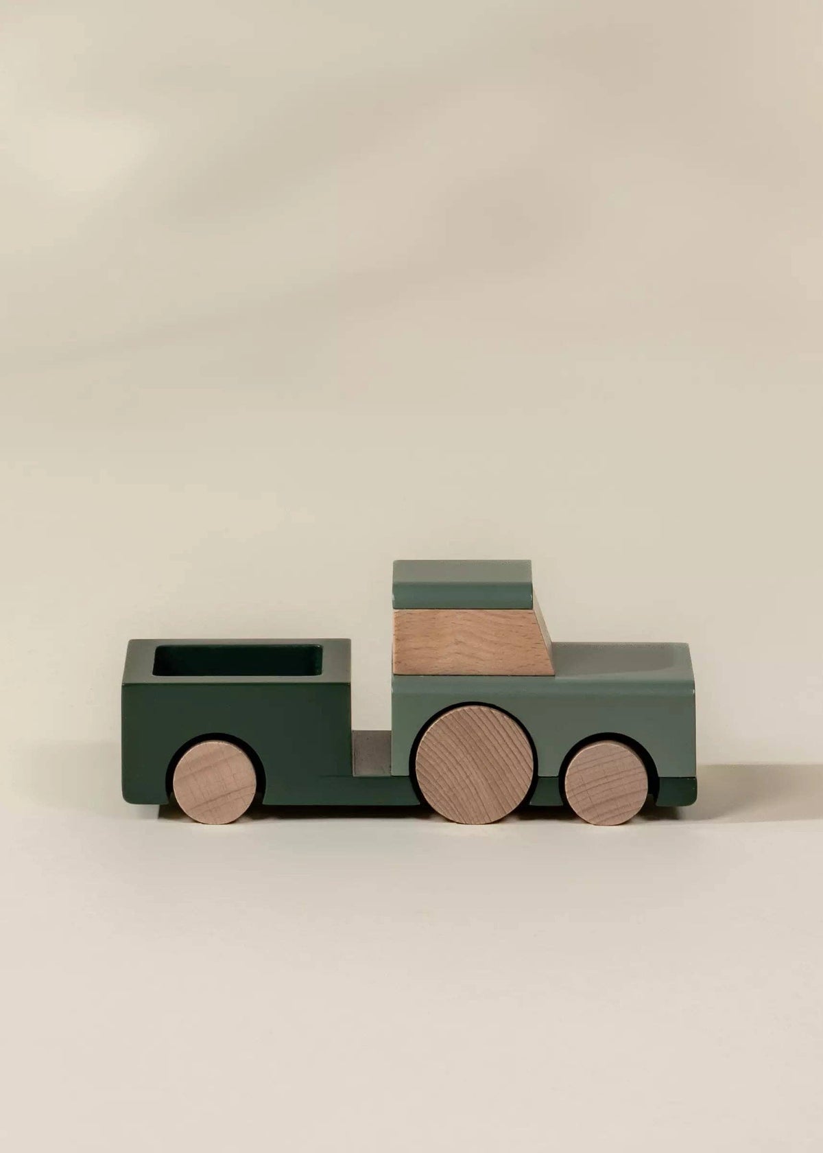 THE WOODEN VEHICLE - FARM TRACTOR