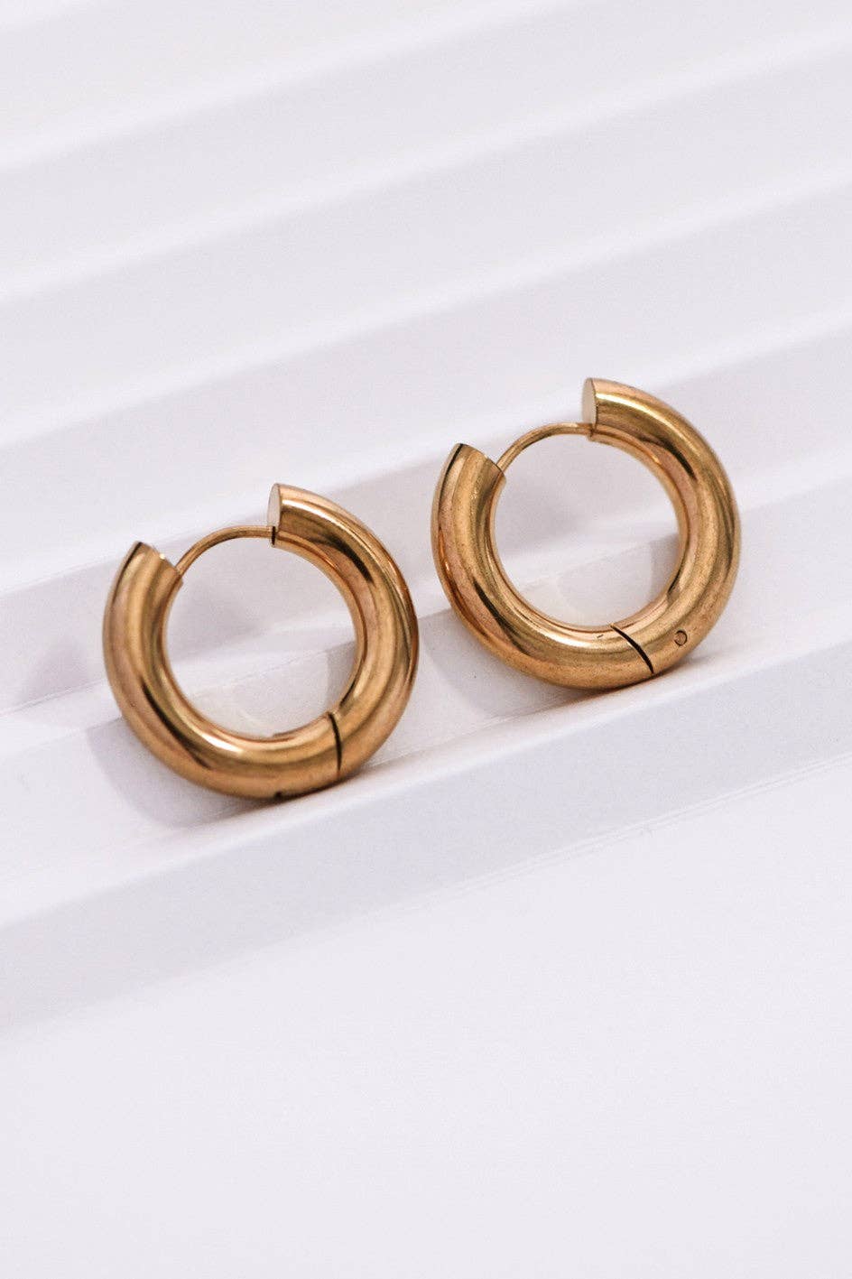GOLD EARRINGS - IX
