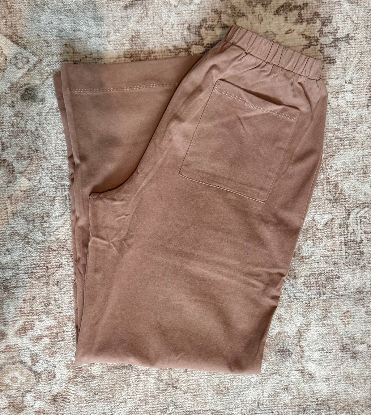 THE SOFT TOUCH KNIT PANT