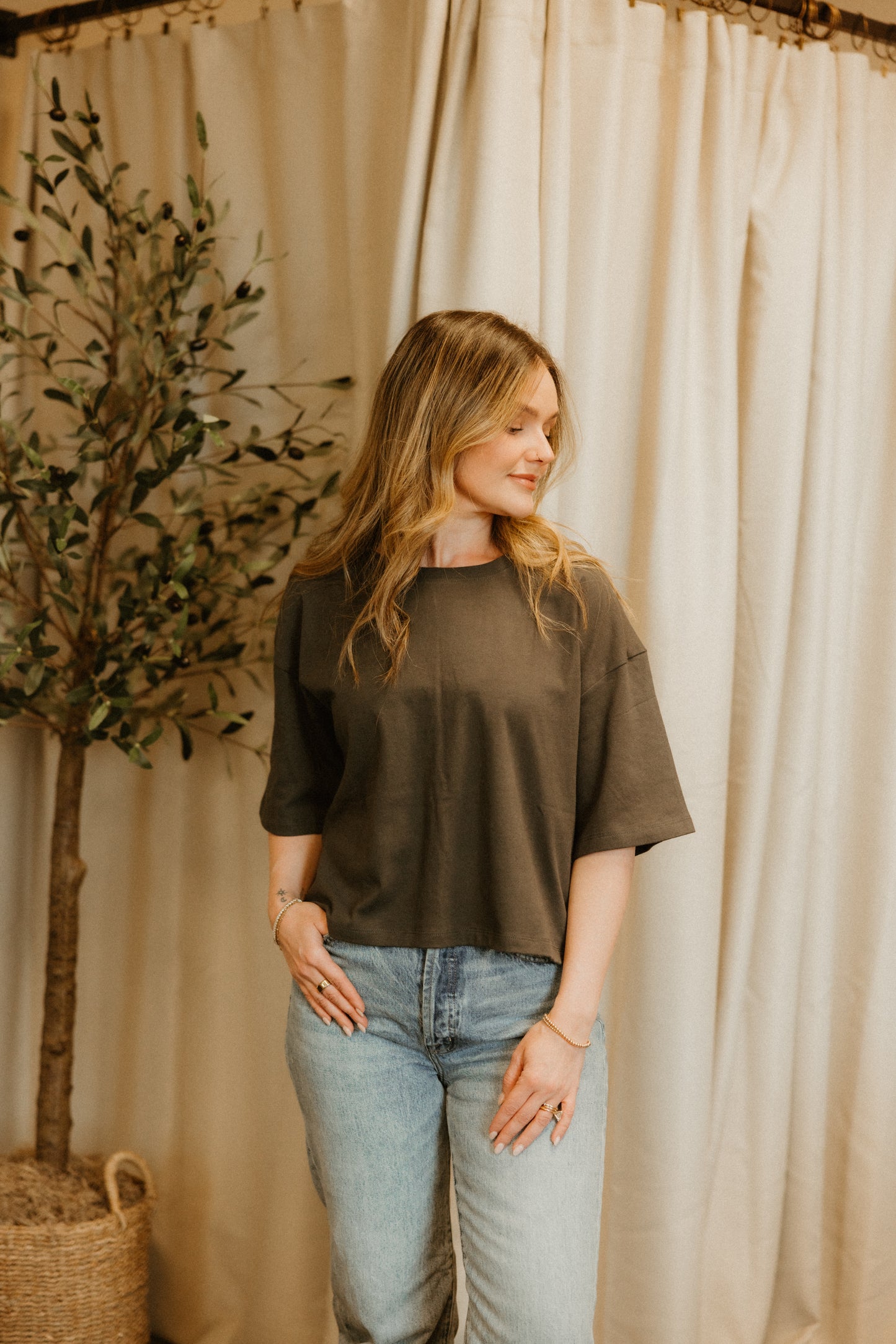 THE EASY LIVING TEE