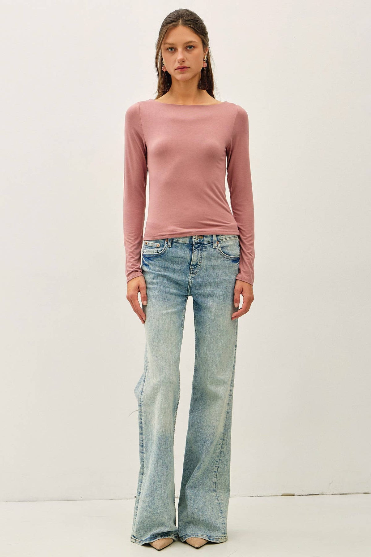 THE EVERYDAY CROPPED BOATNECK