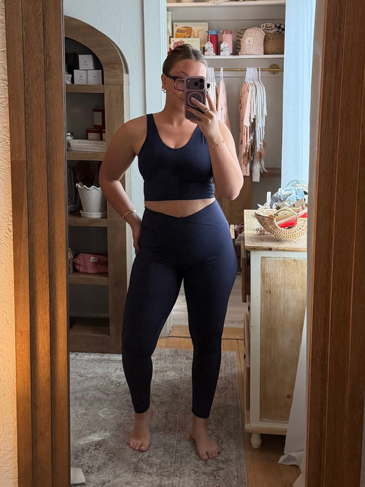 THE CROSSOVER ALIGNED LEGGING