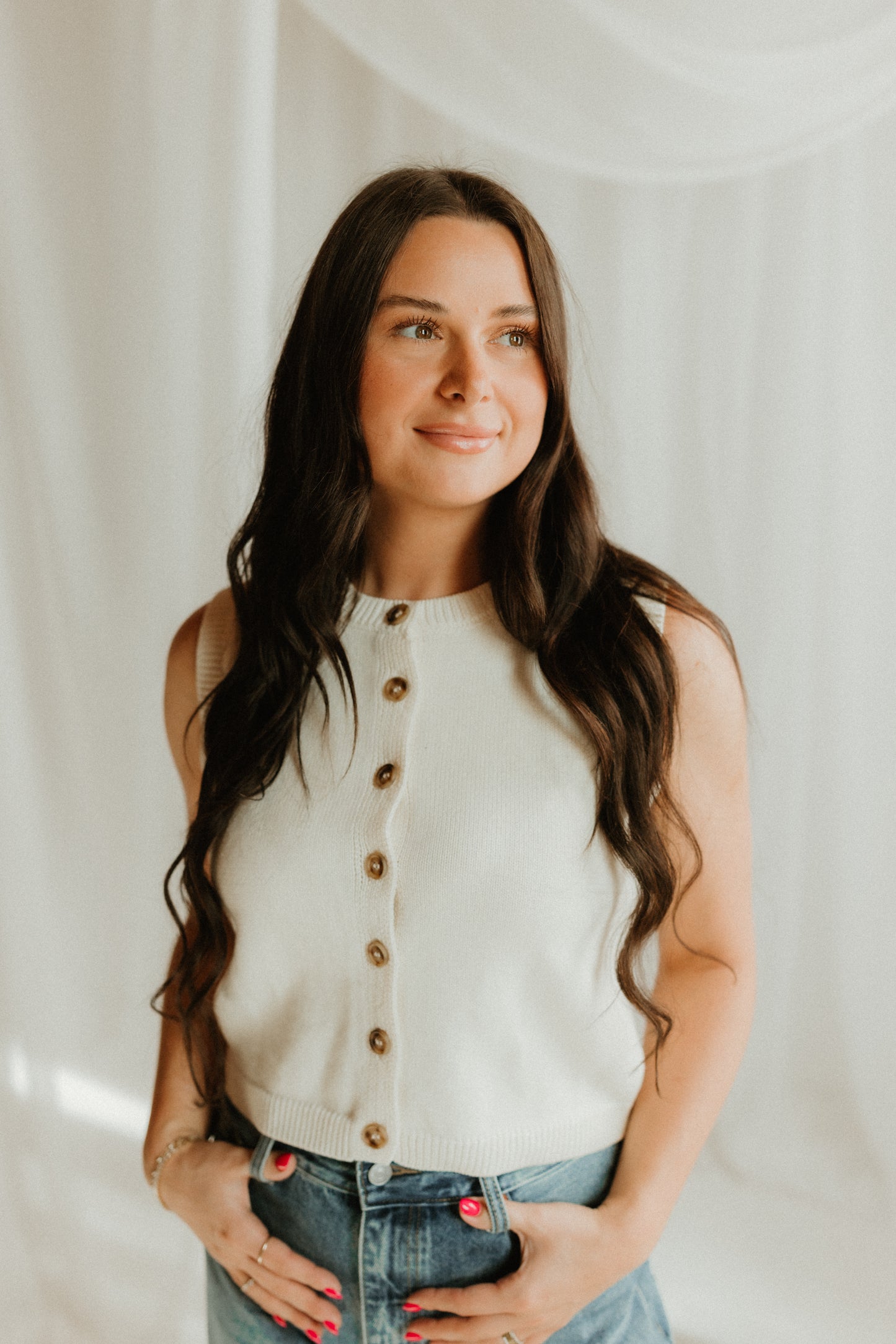 THE ELOWEN KNIT VEST