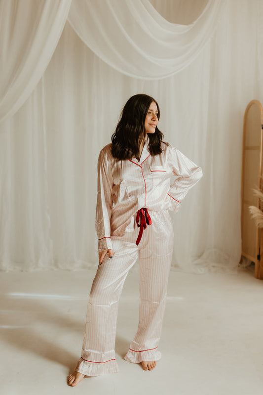 THE LOVE NOTE SATIN SET