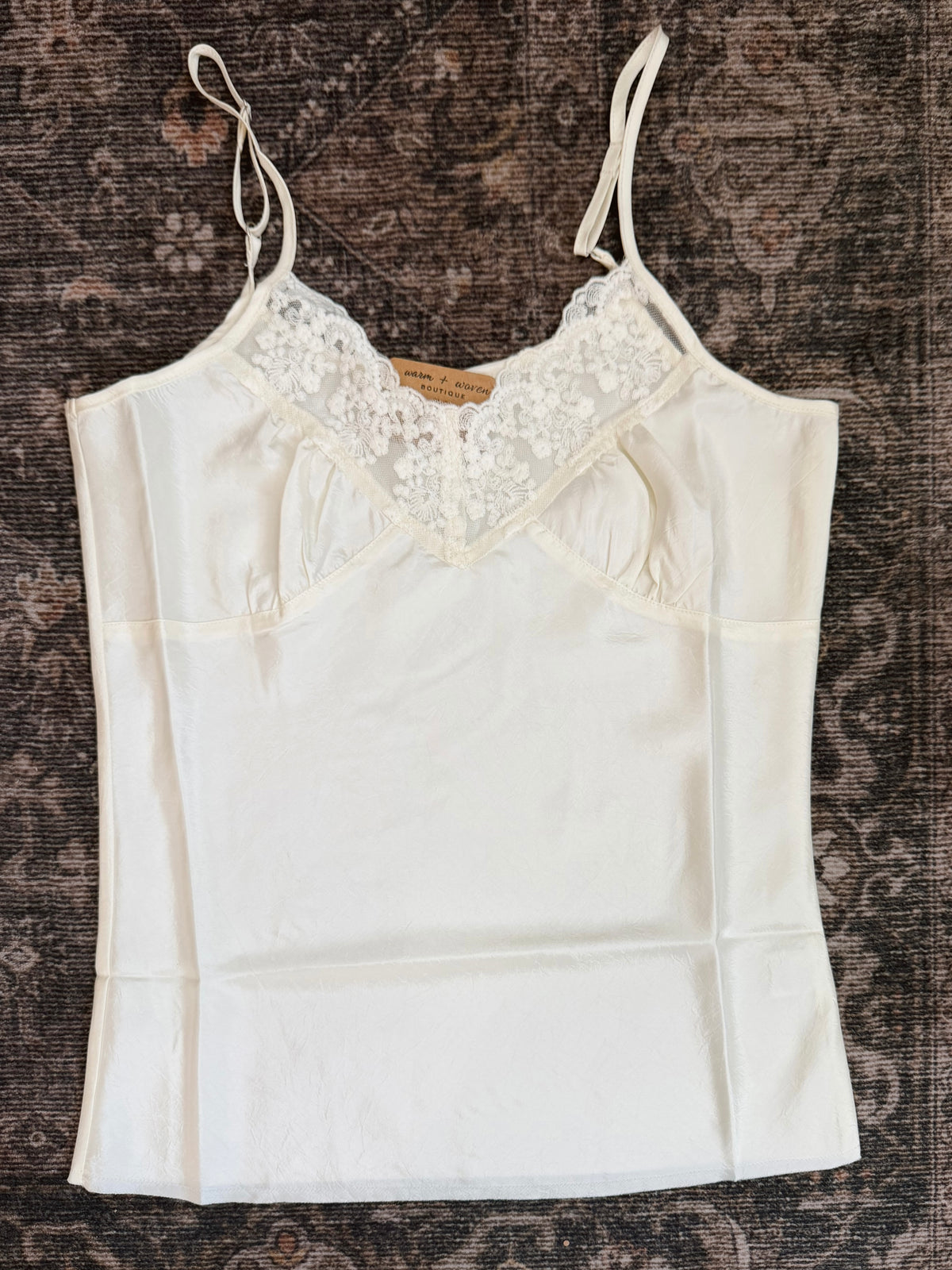 THE VINTAGE LACE TANK