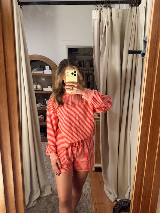 THE MOCKNECK SET