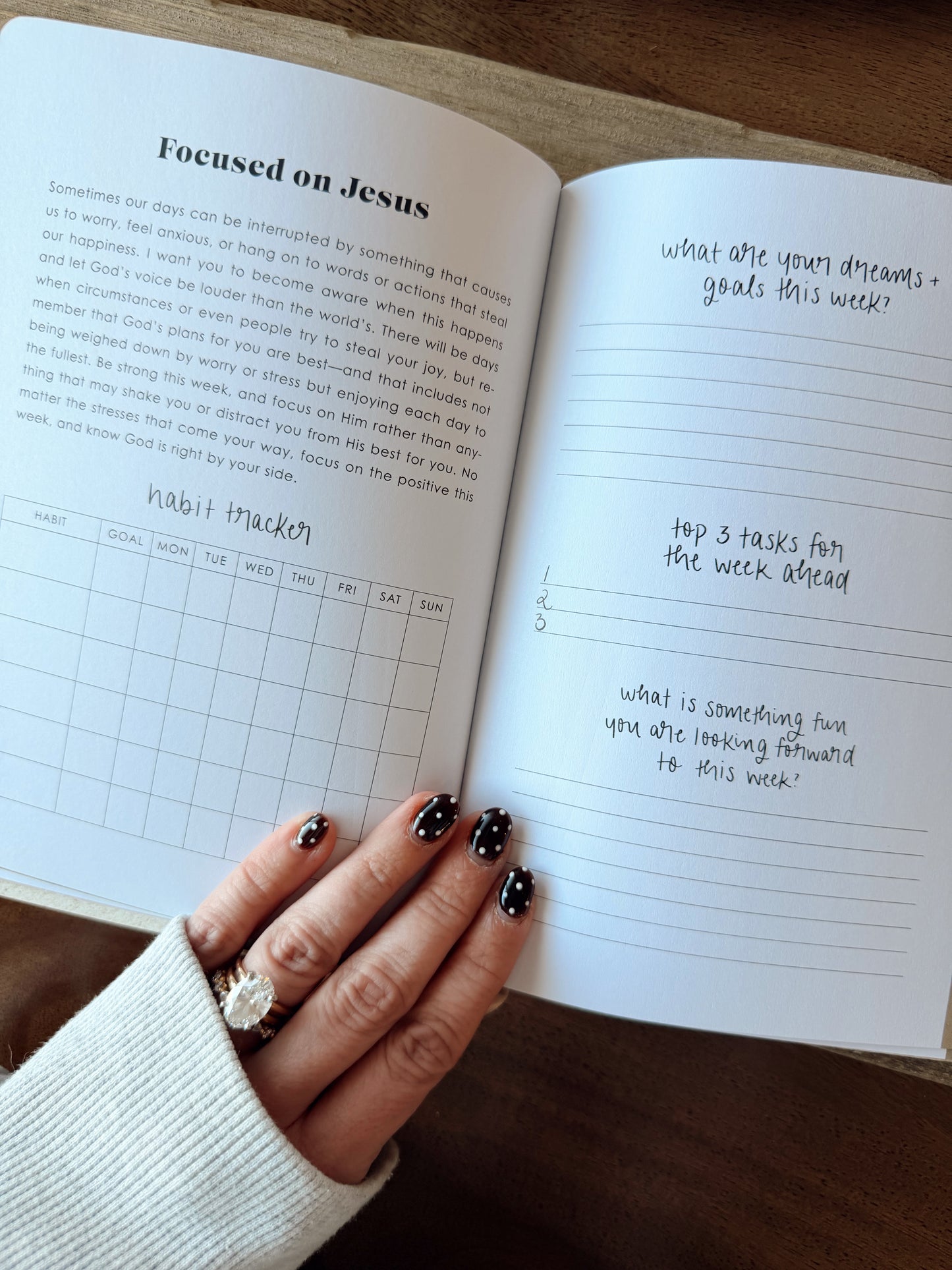 INSPIRATIONAL PRODUCTIVITY JOURNAL