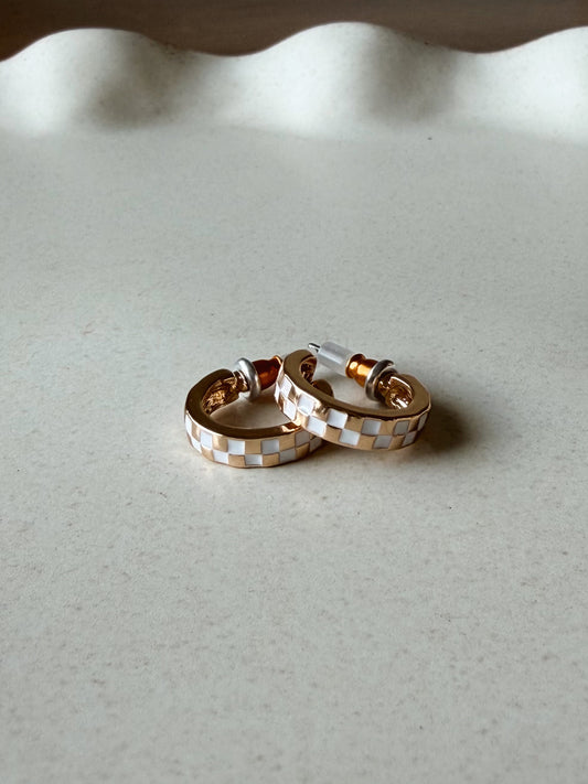 MINI CHECKERED HUGGIE HOOPS