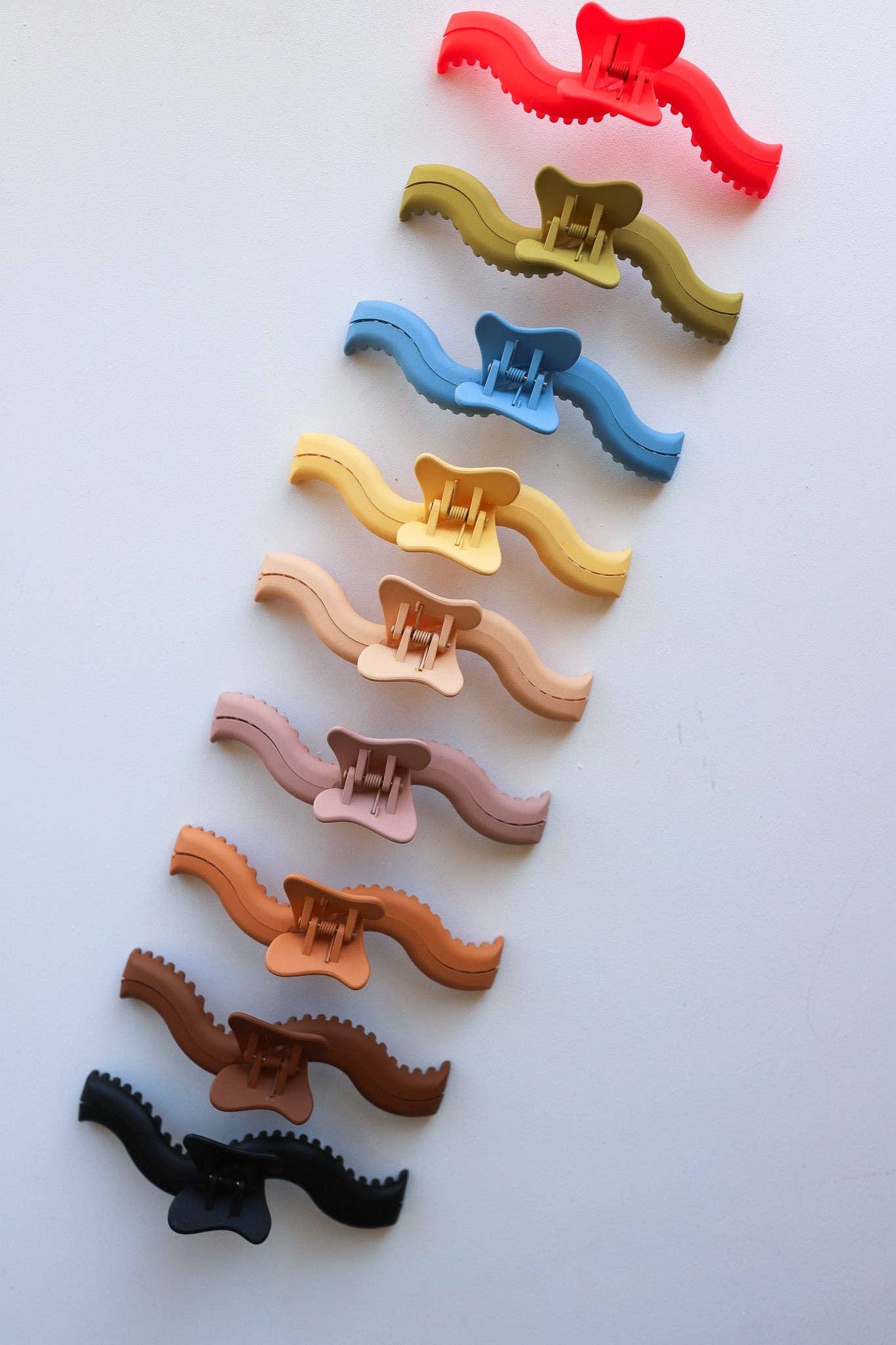 THE HOLD EVERYTHING CLAW