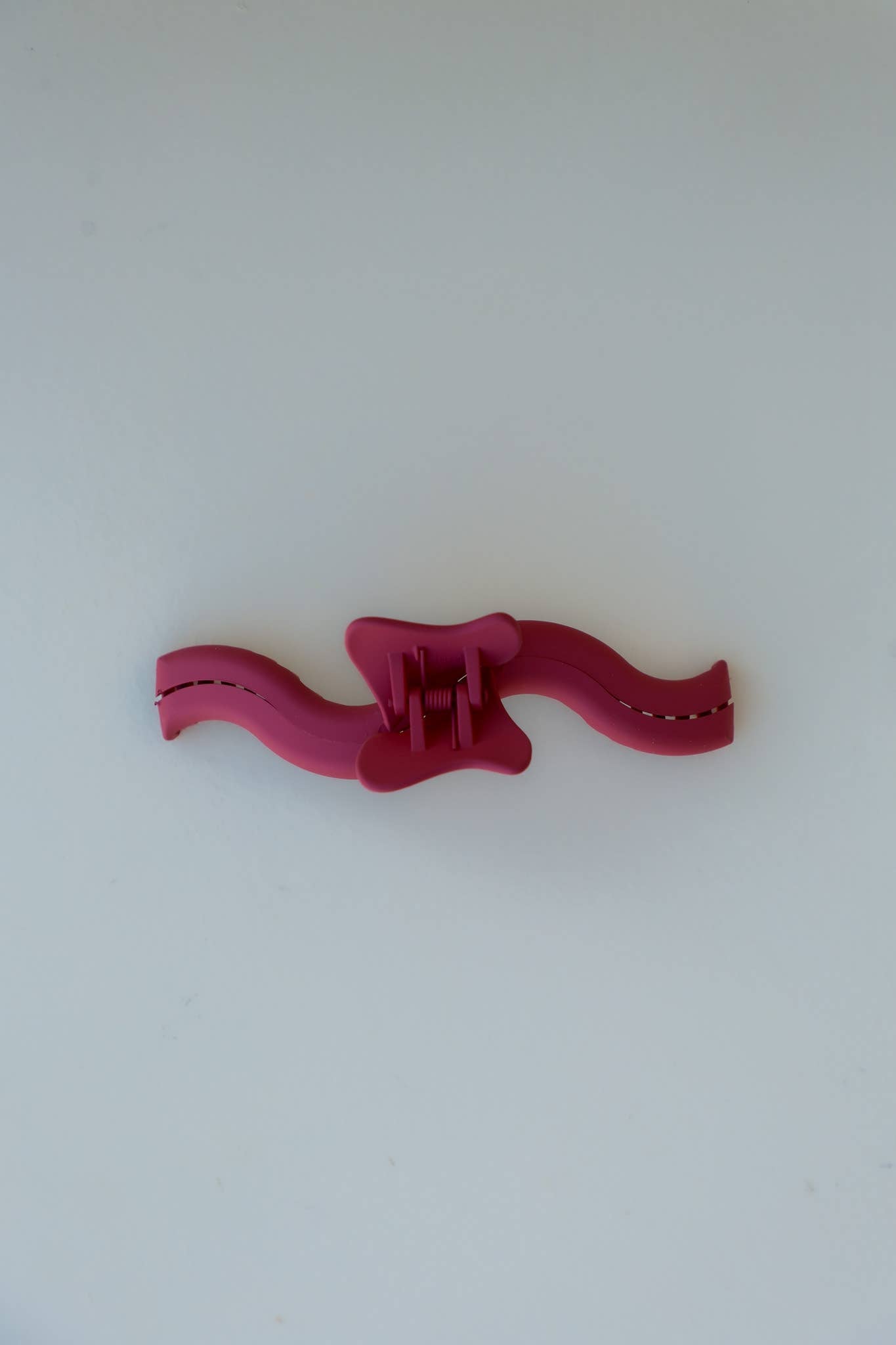 THE HOLD EVERYTHING CLAW