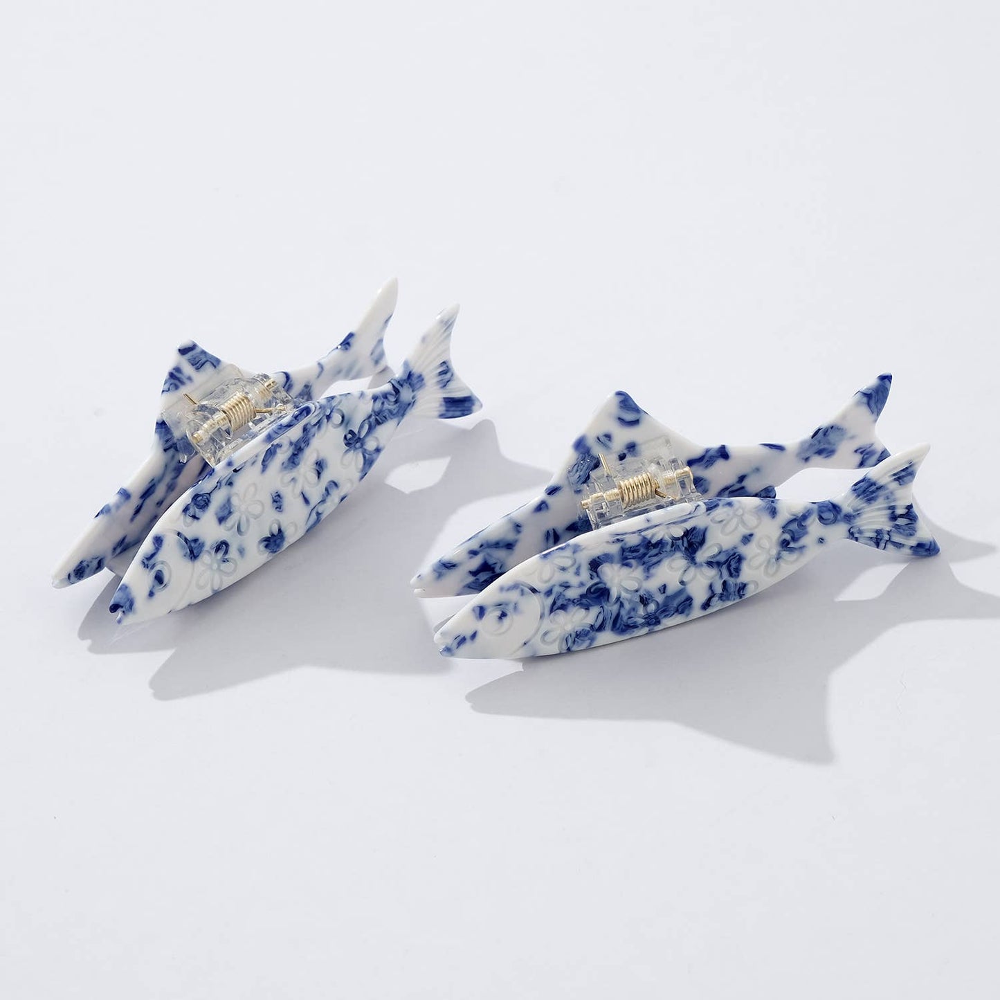 THE COASTAL FISH CLAW CLIP