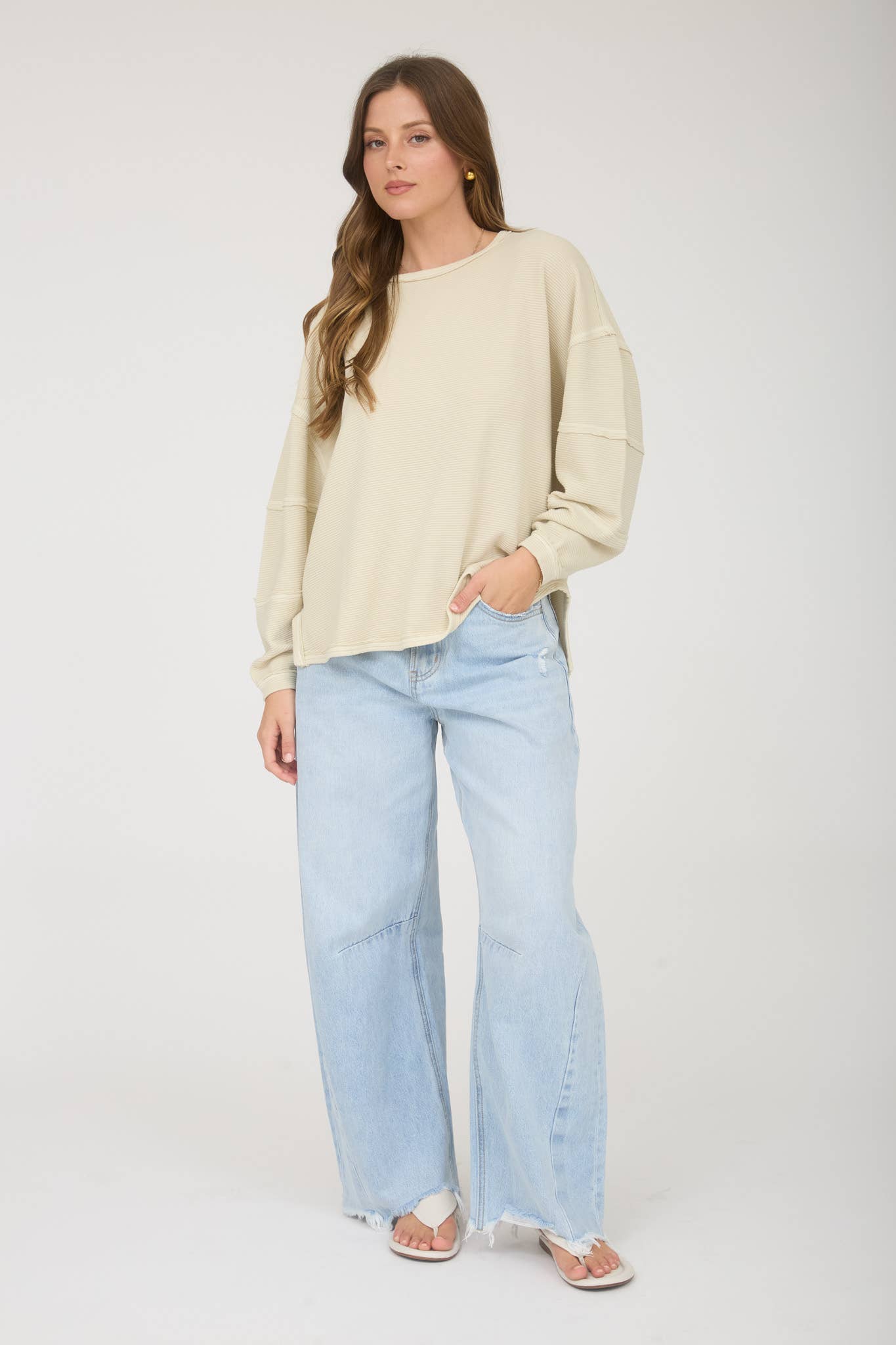 THE EXPOSED SEAM LONG SLEEVE