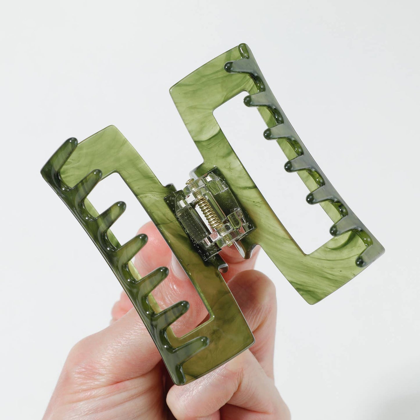 THE JADE CLAW CLIPS