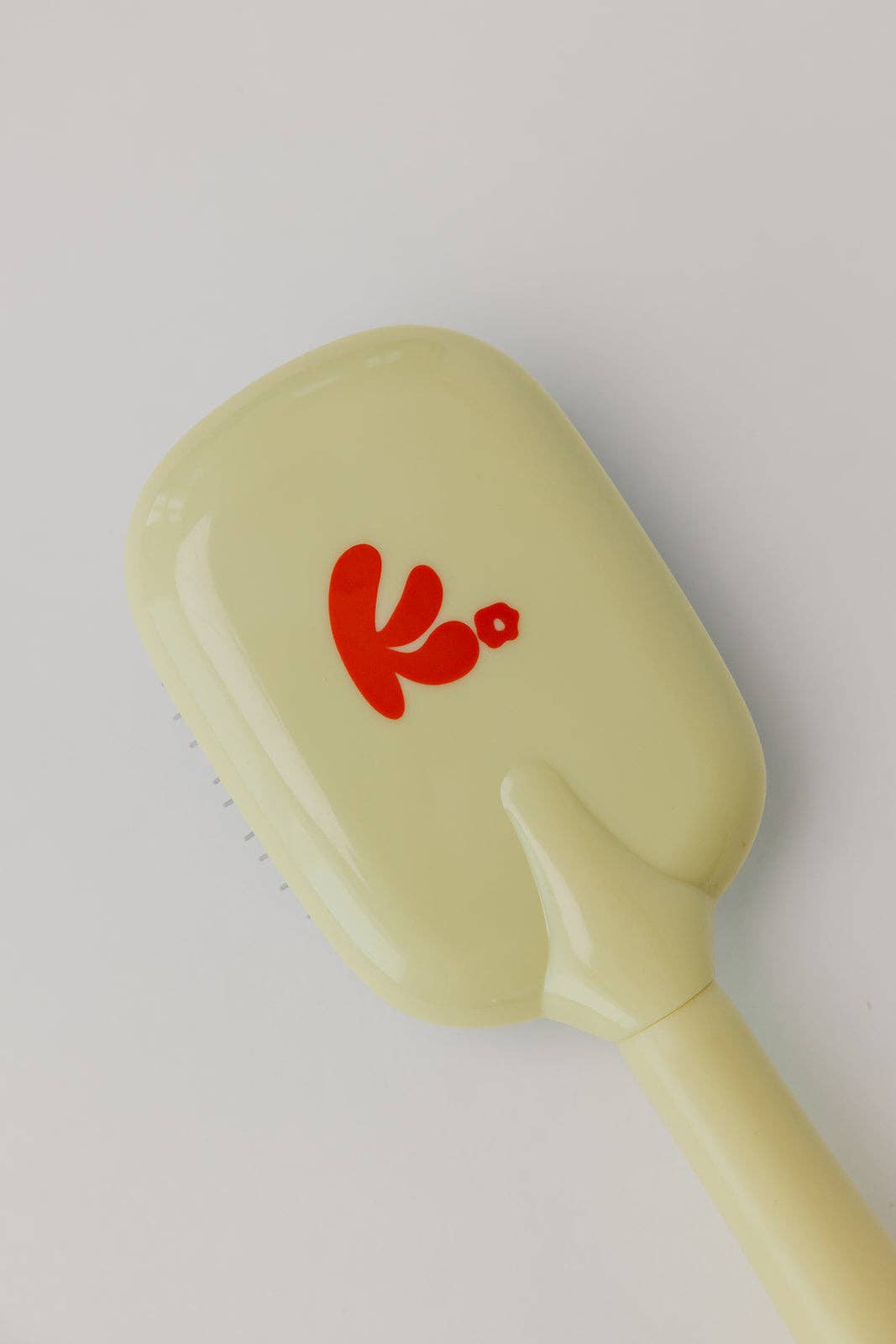 THE SCALP TO ENDS BRUSH